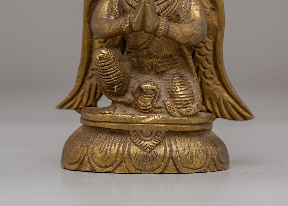 Traditional Garuda Deity Sculpture | Symbol of Power and Protection