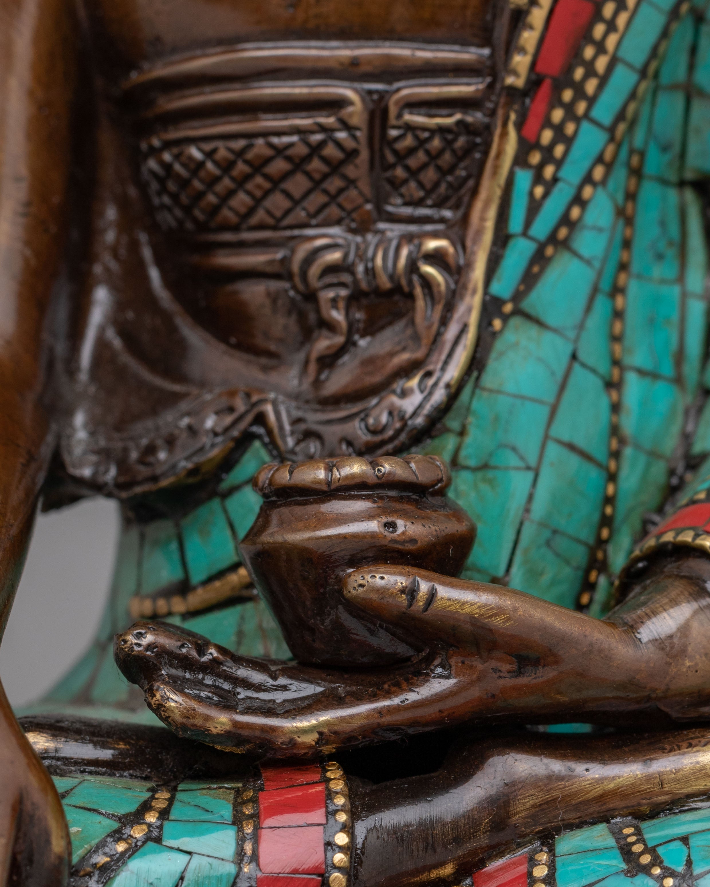Shakyamuni Buddha Deity Figurine | Traditional Artwork