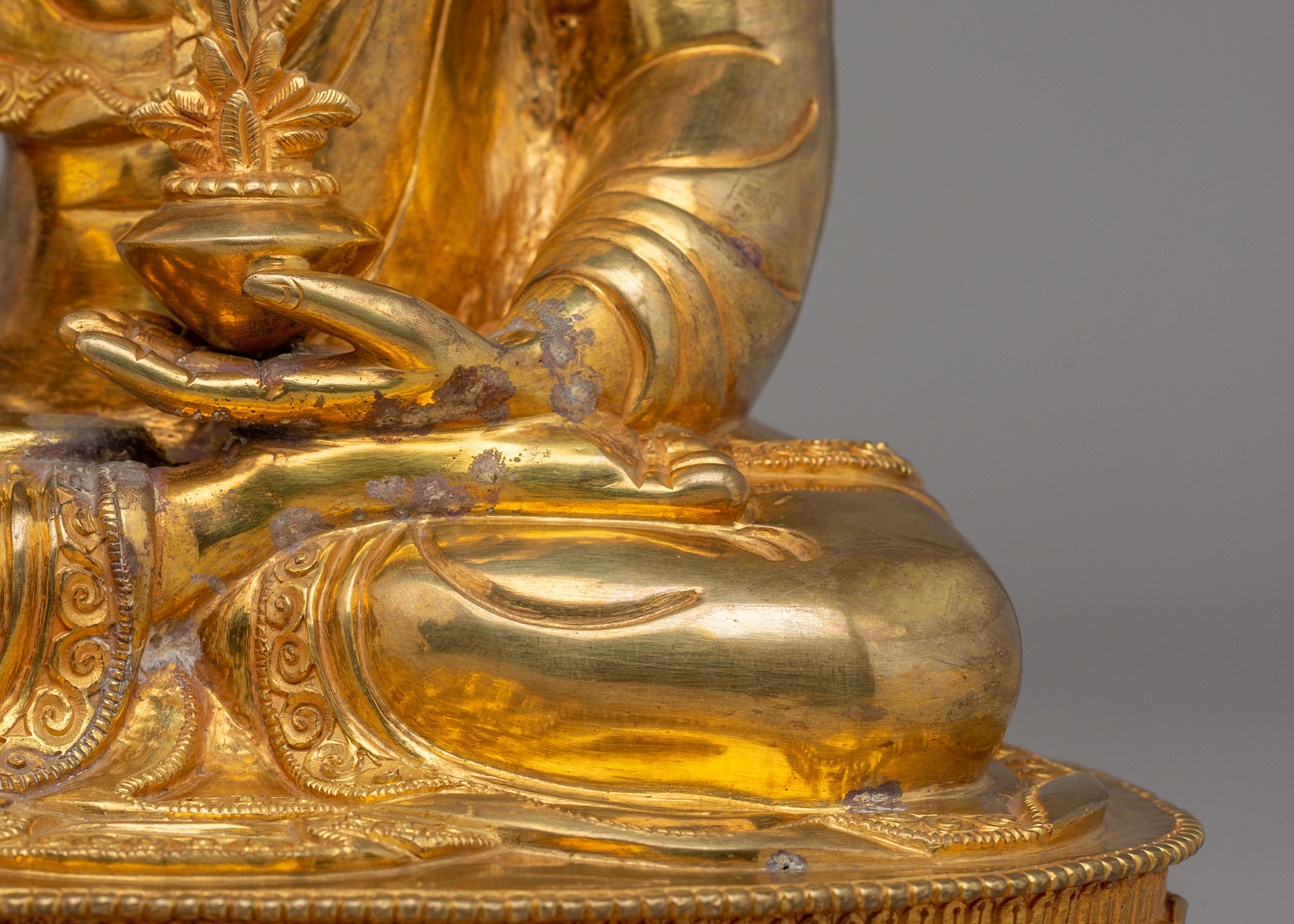 Spiritual Handcrafted Medicine Buddha Statue | Tibetan Healing Deity Figurine