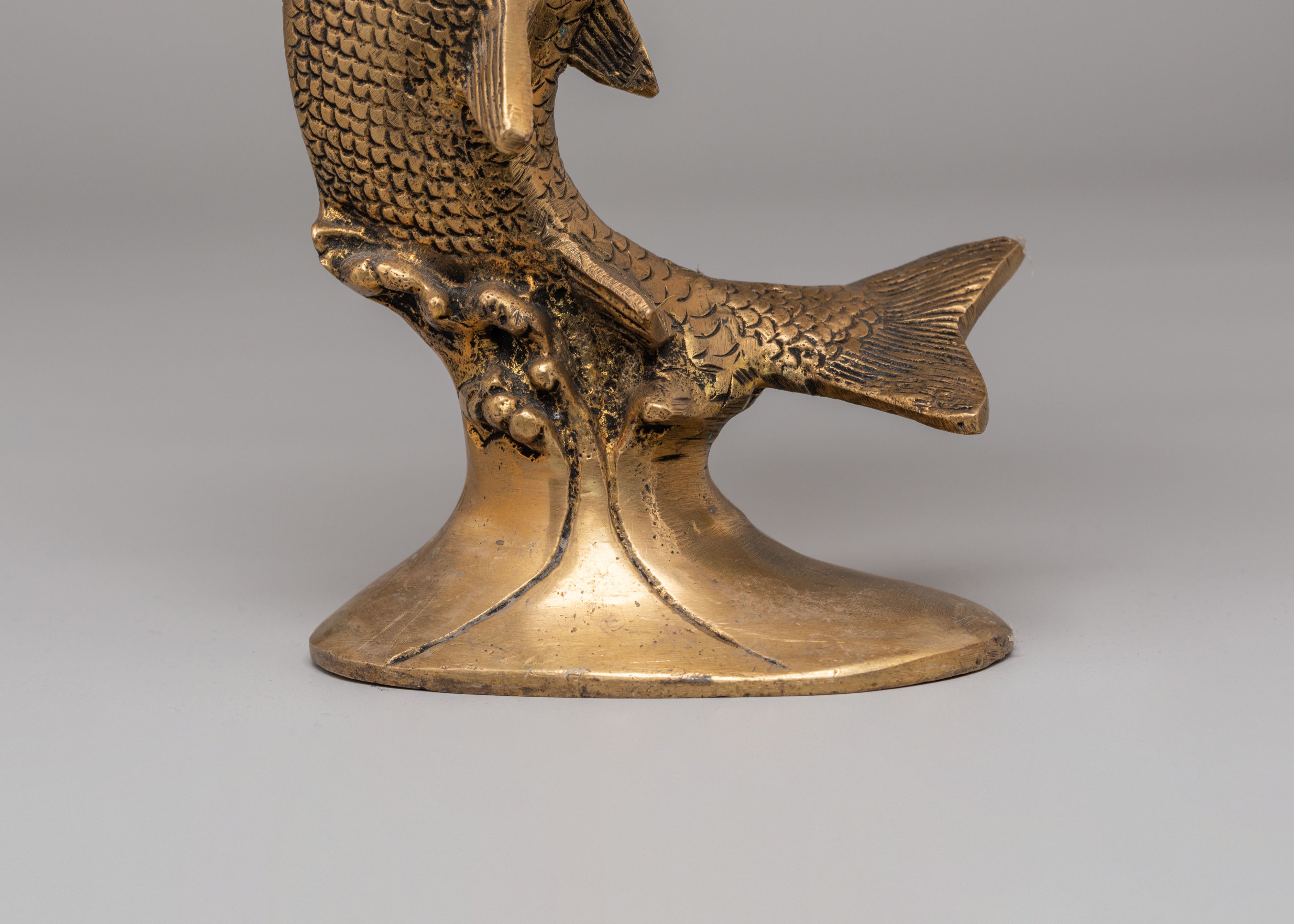 Himalayan Sacred Decorative Urli Bowl | Ritual Vessel with Fish Pedestal