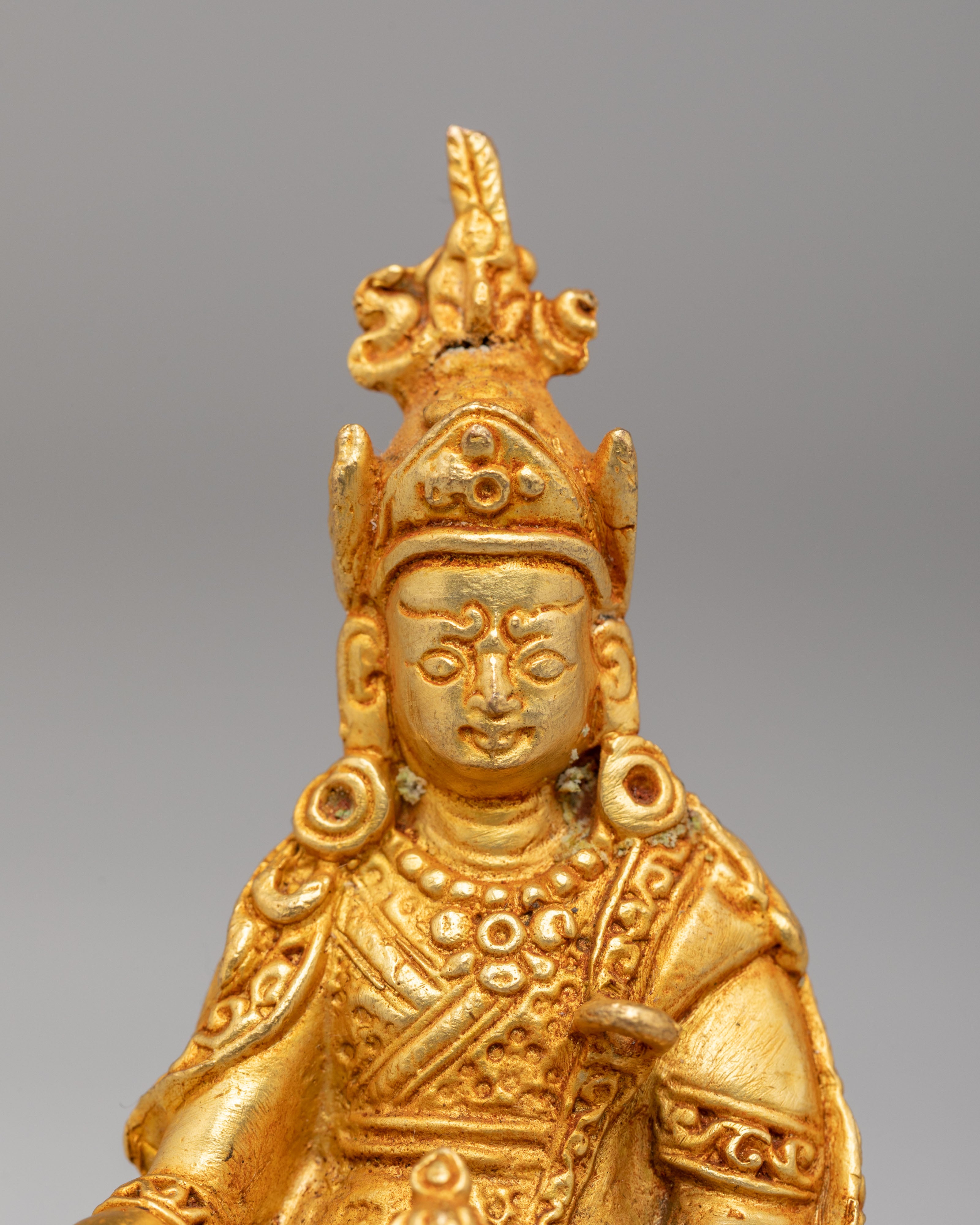 Buddhist Master Guru Rinpoche Statue | Tibetan Spiritual Art