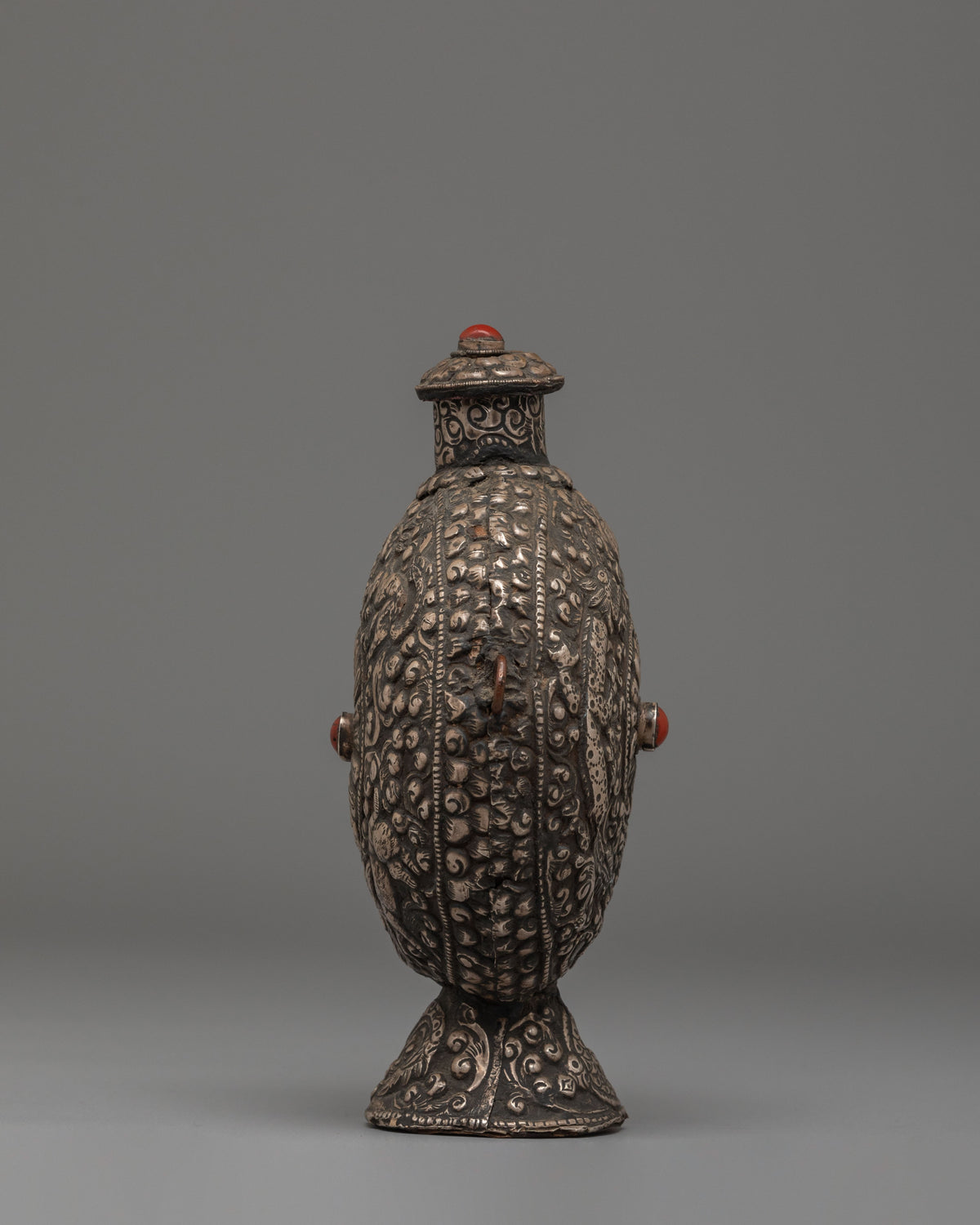 Traditional Himalayan Snuff Bottle | Handcrafted Silver Decorative Vessel