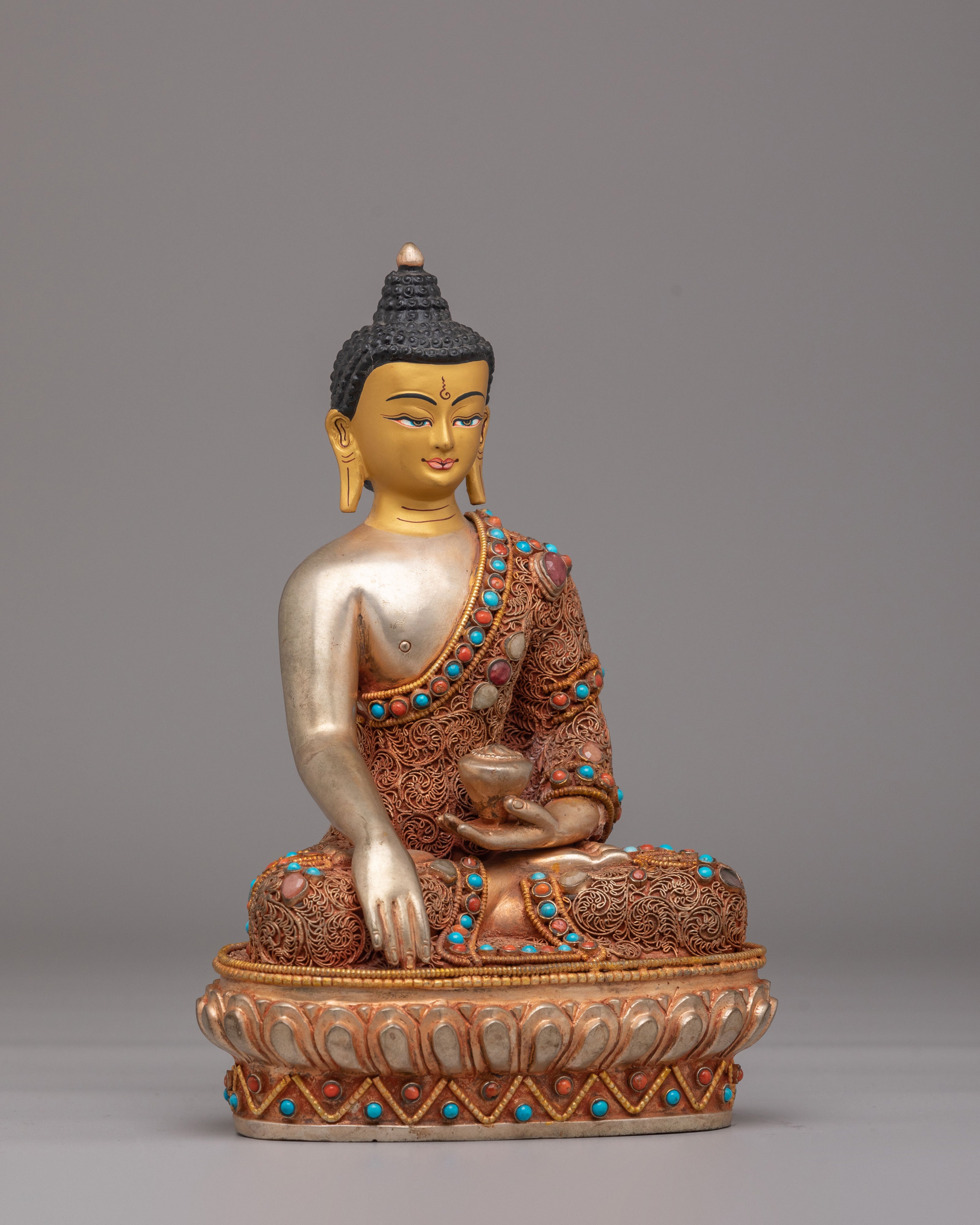 Handcrafted Shakyamuni Buddha Figurine | A Sacred Symbol of Enlightenment