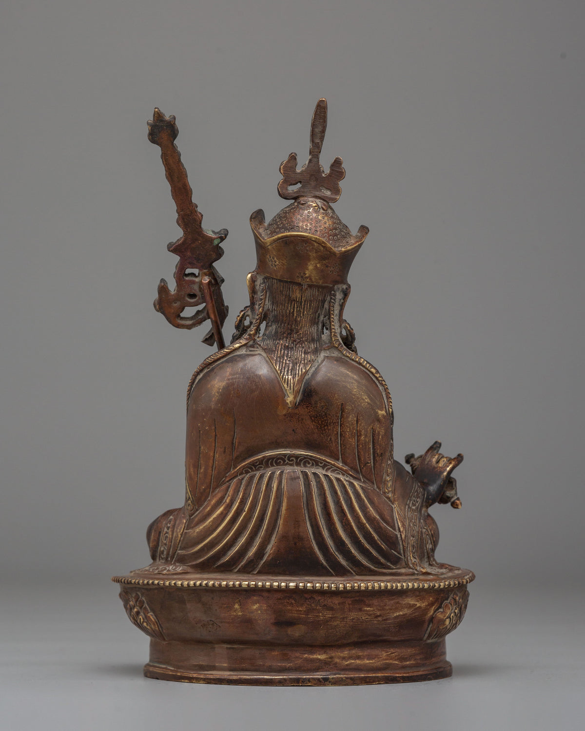 Tibetan Spiritual Guru Rinpoche Statue | Symbol of Wisdom & Compassion
