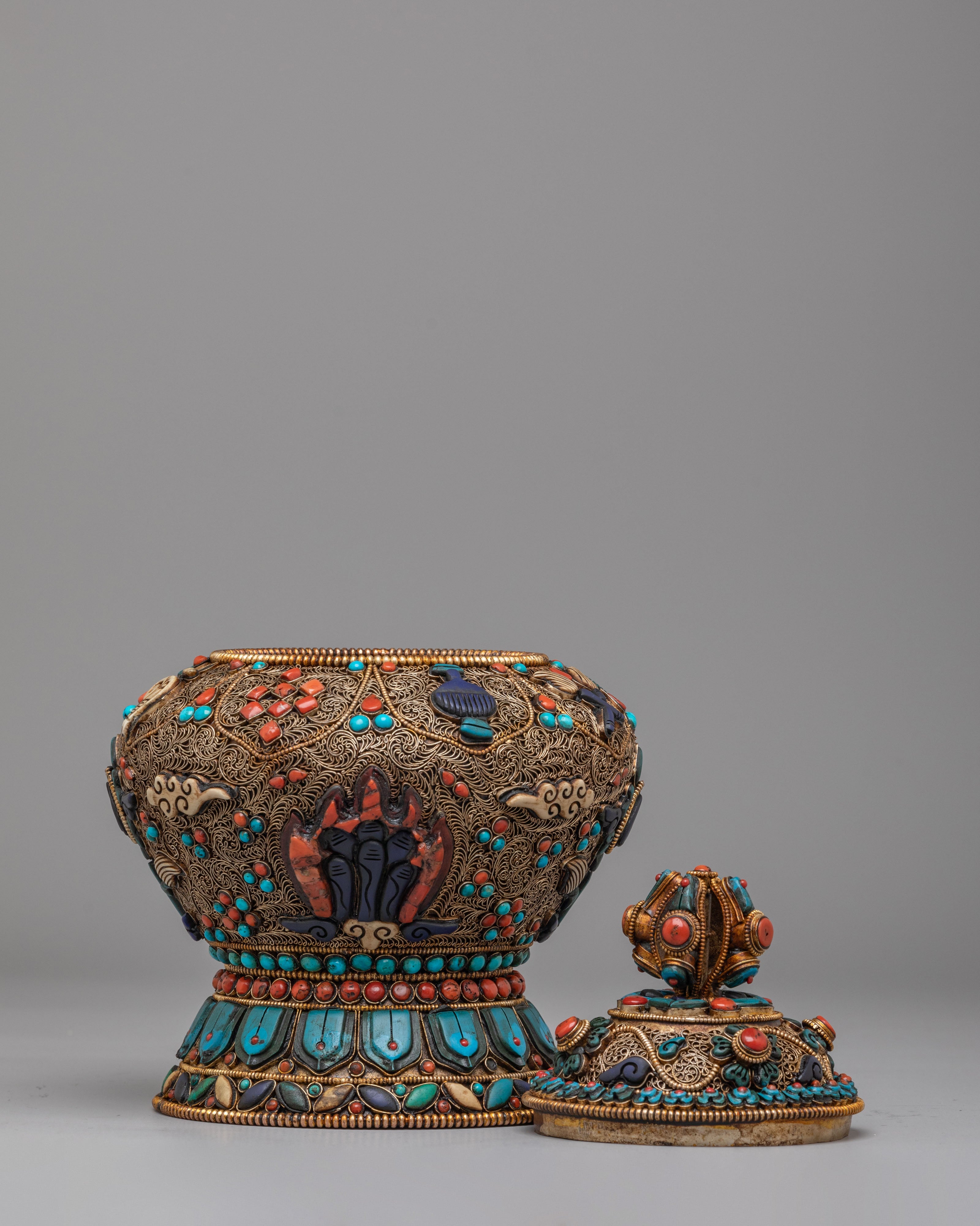 Traditional Tibetan Offering Rice Pot | A Sacred Vessel for Ritual Use