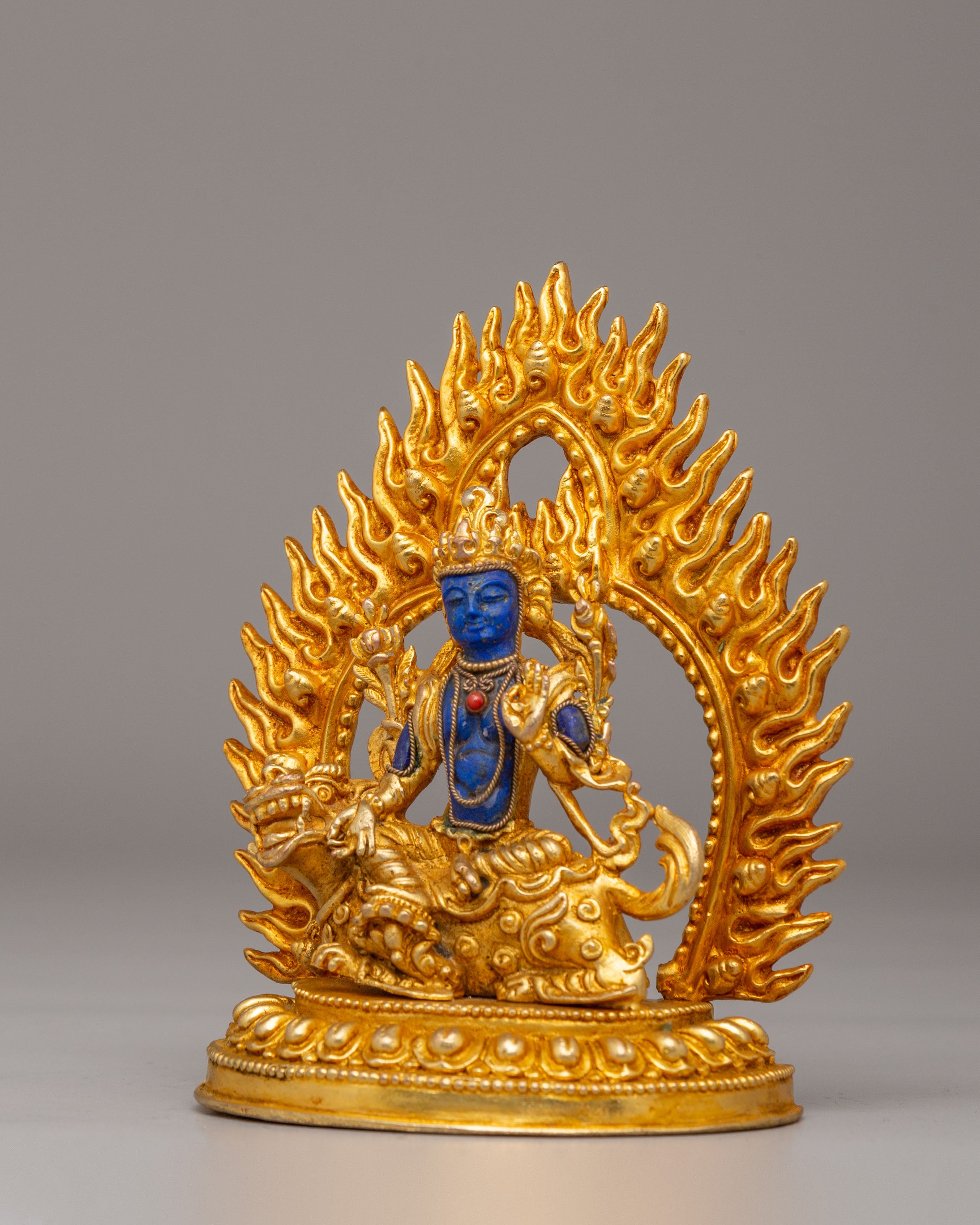 Sacred Simhanada Statue | Lion's Roar Symbol