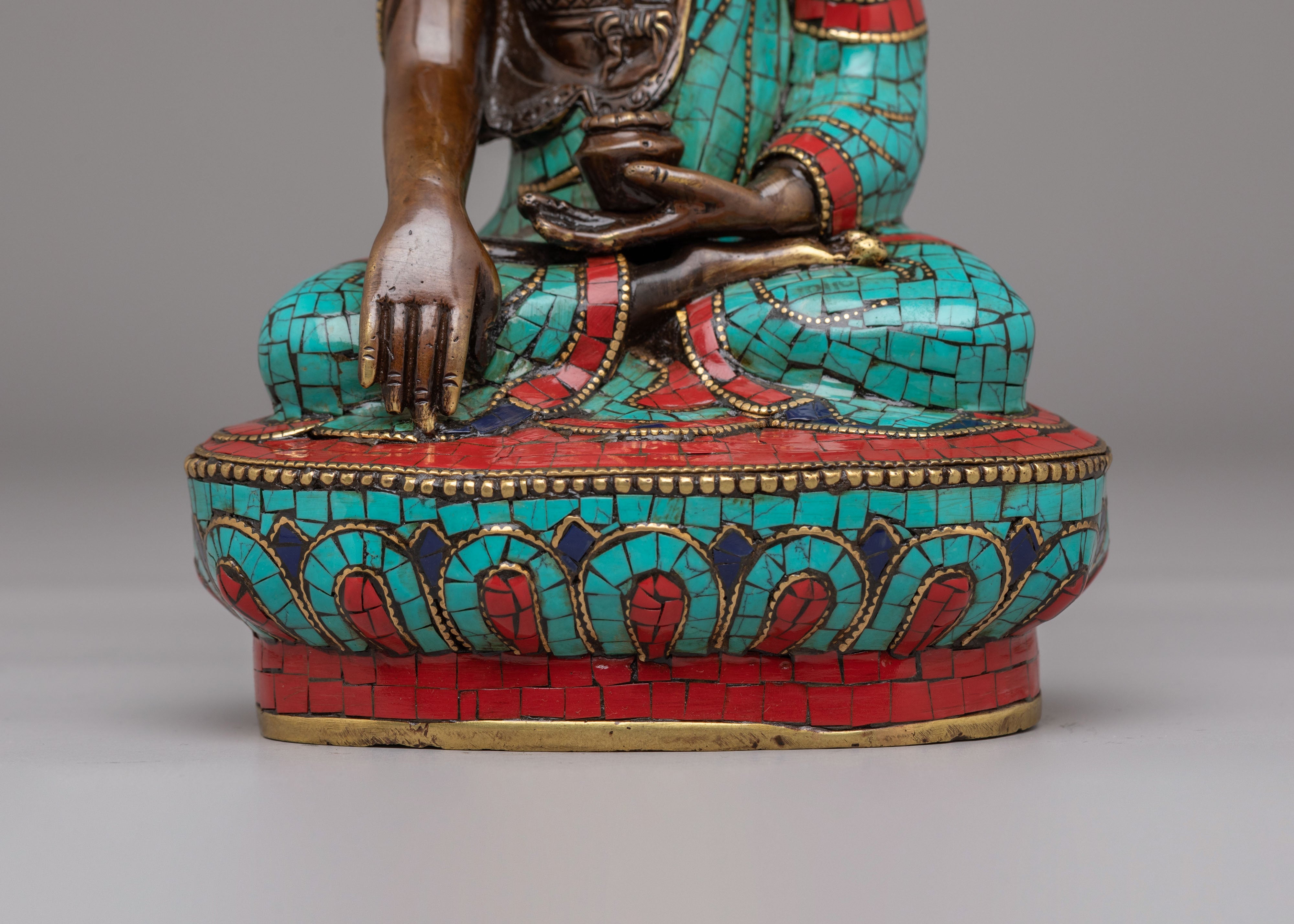 Shakyamuni Buddha Deity Figurine | Traditional Artwork