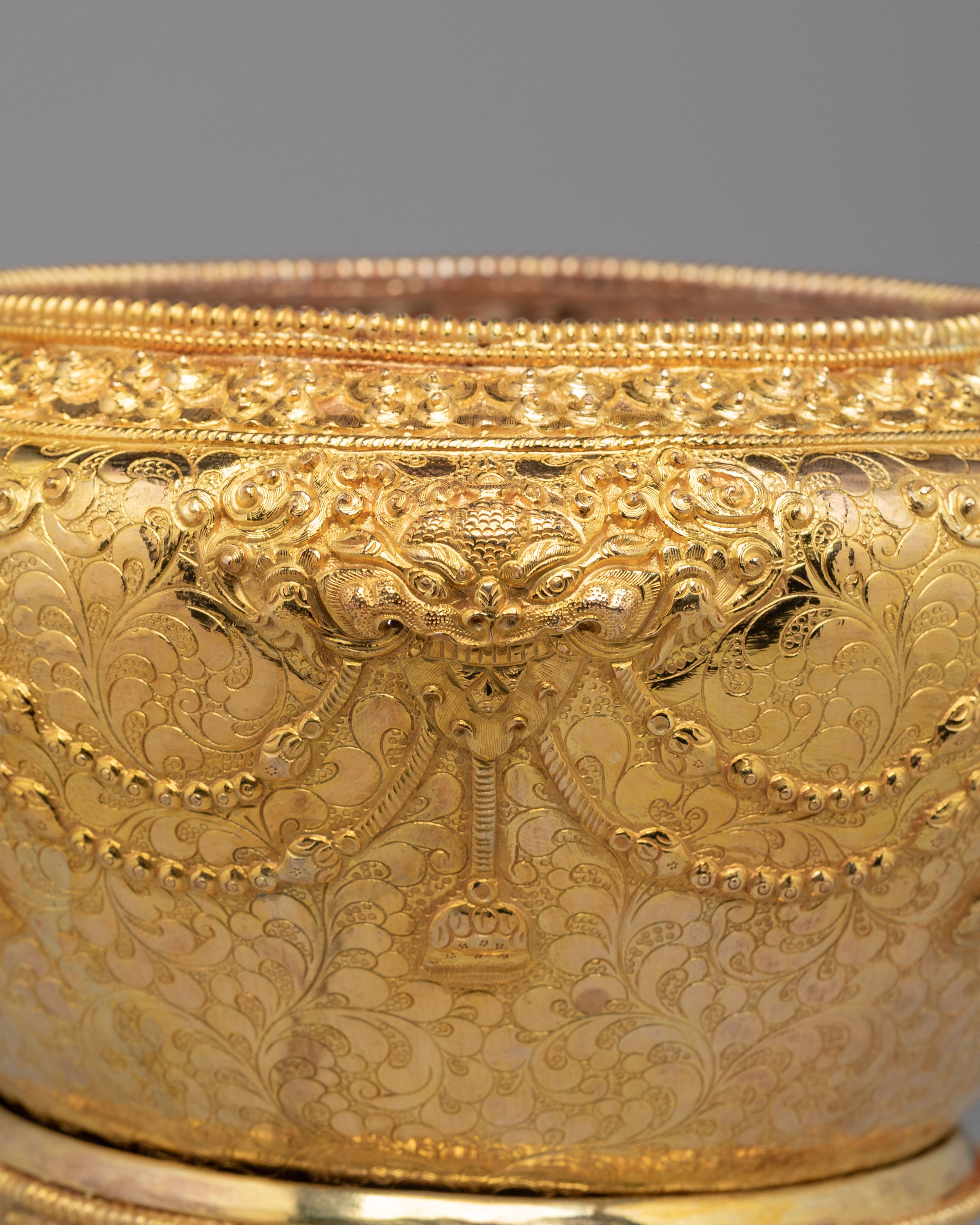 Handcrafted Himalayan Golpa With Stand | Spiritual Decorative Art