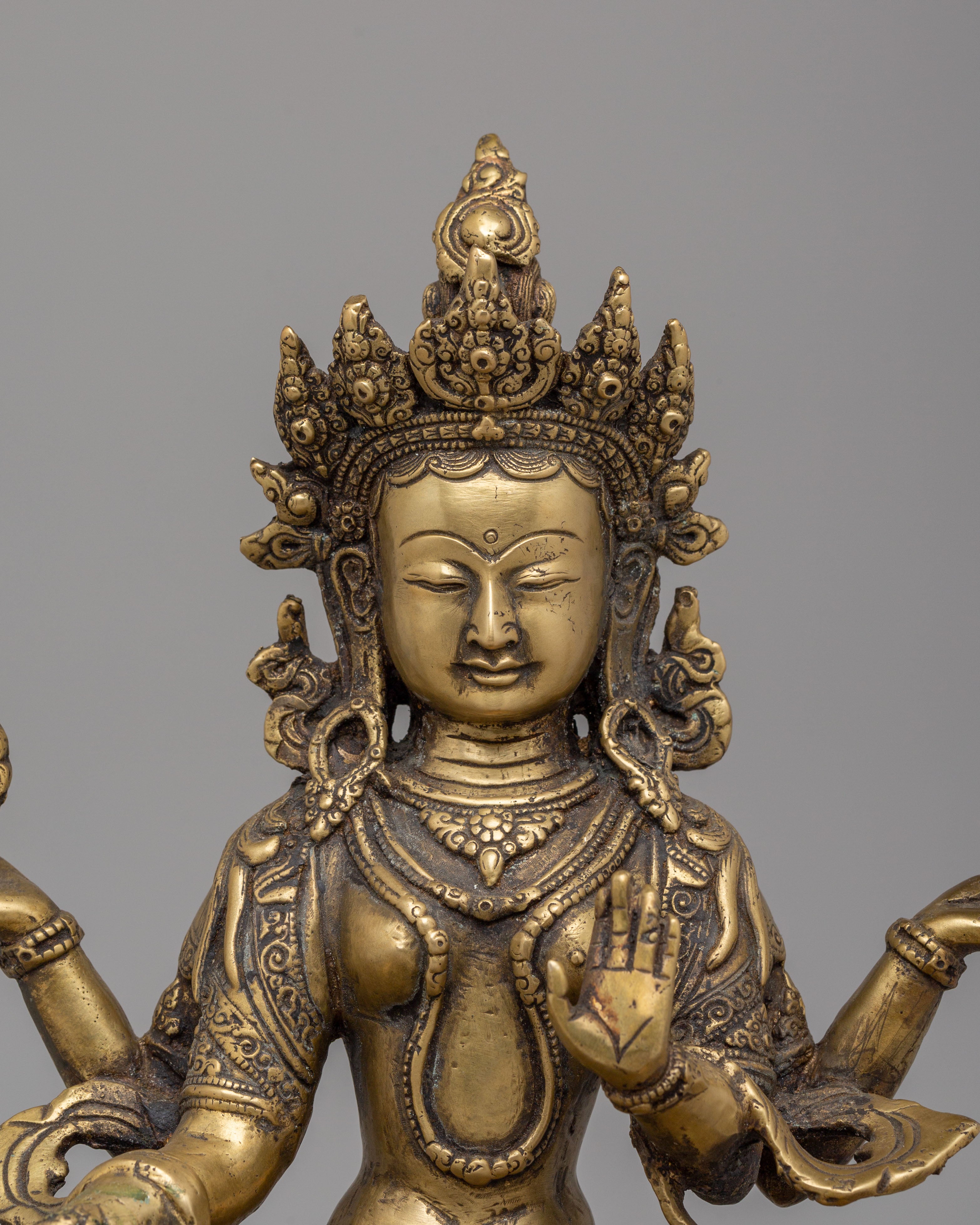 Divine Lakshmi Goddess Statue | Radiant Deity of Abundance