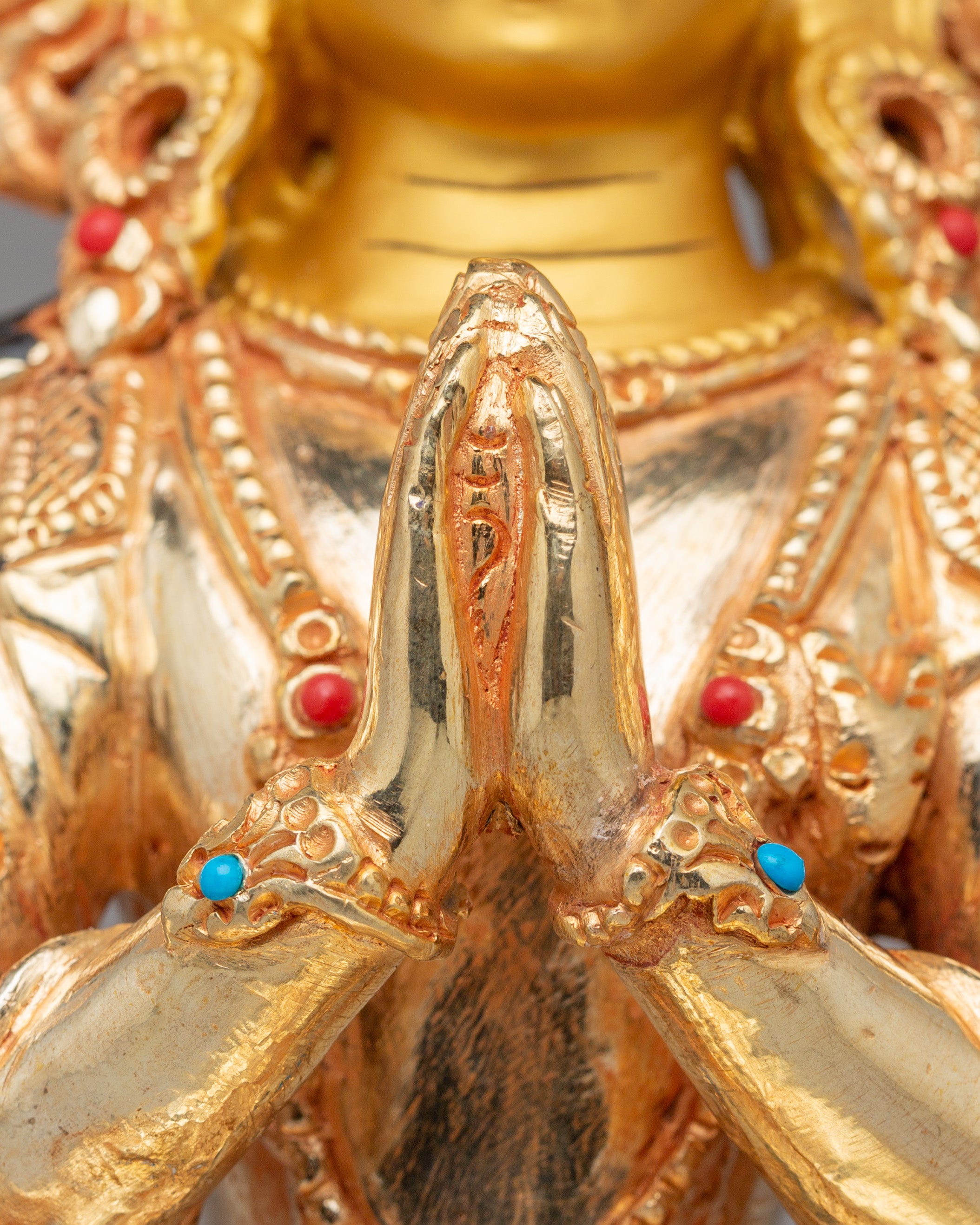 Golden Chenrezig Statue | Tibetan Art