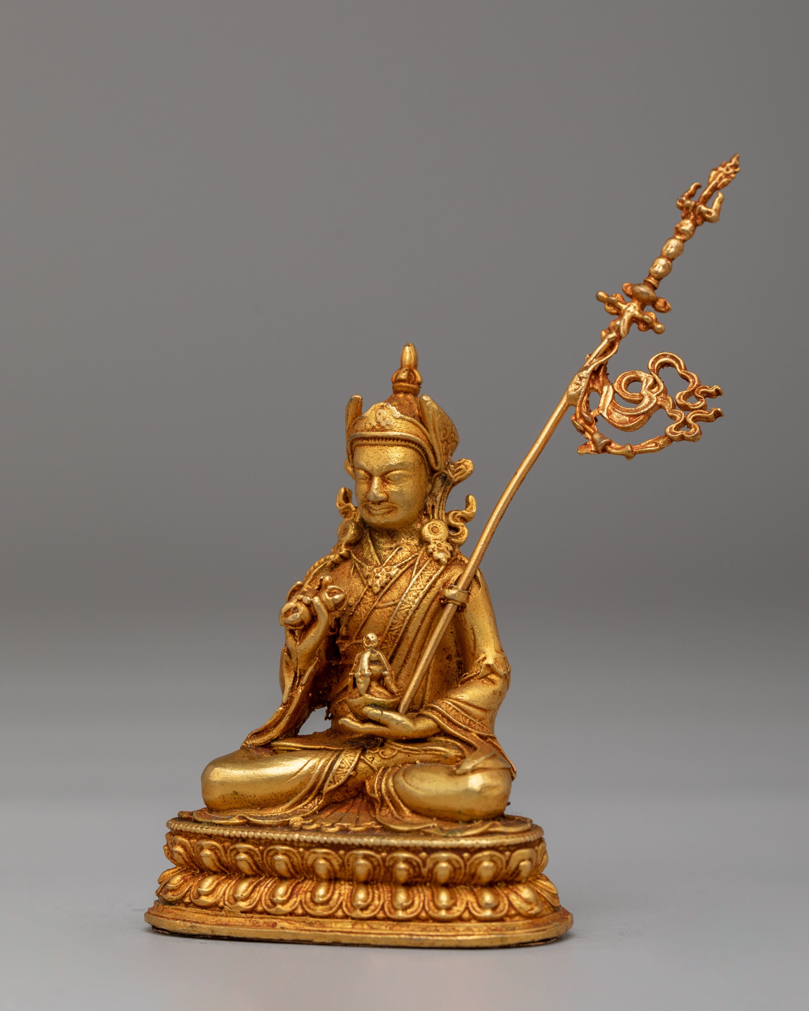 Ceremonial Tsokye Dorje Shrine Sculpture | Tibetan Spiritual Decor