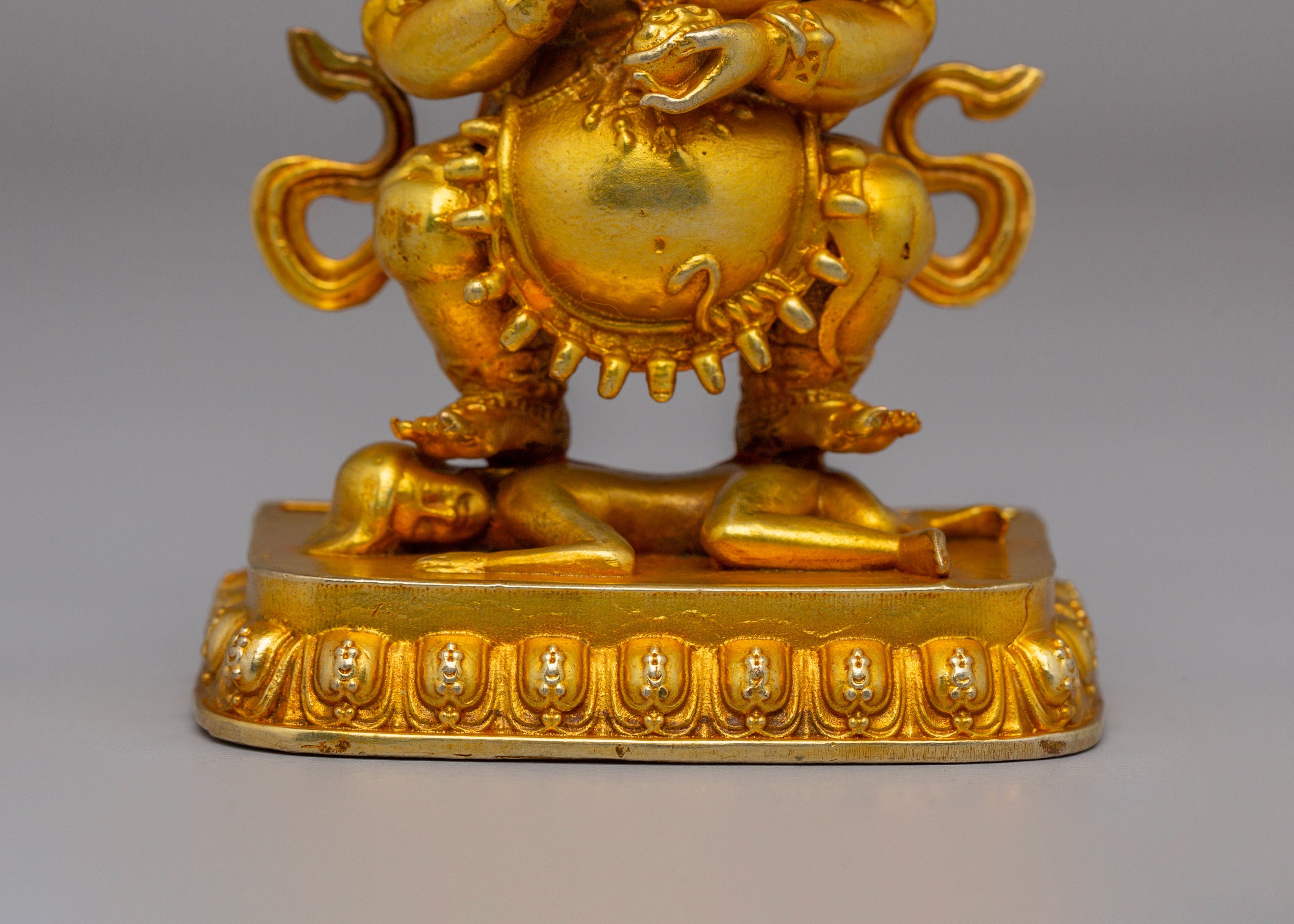 Buddhist Sakya Mahakala Deity Statue | Symbolizing Power & Protection