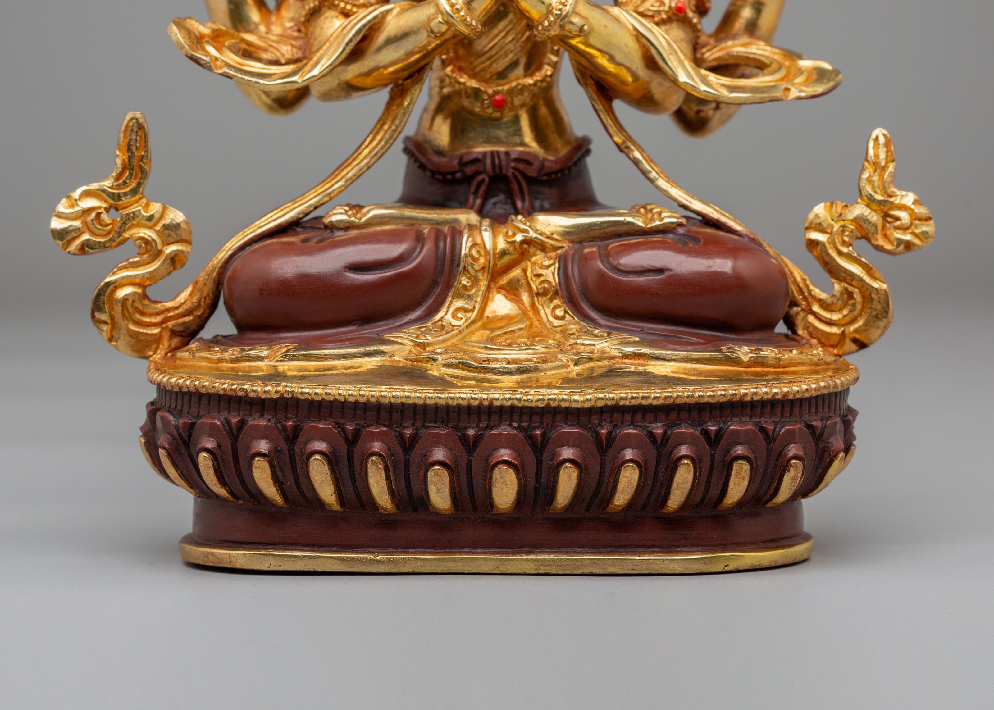 Handcrafted Altar Chenrezig Sculpture | Spiritual Tibetan Art