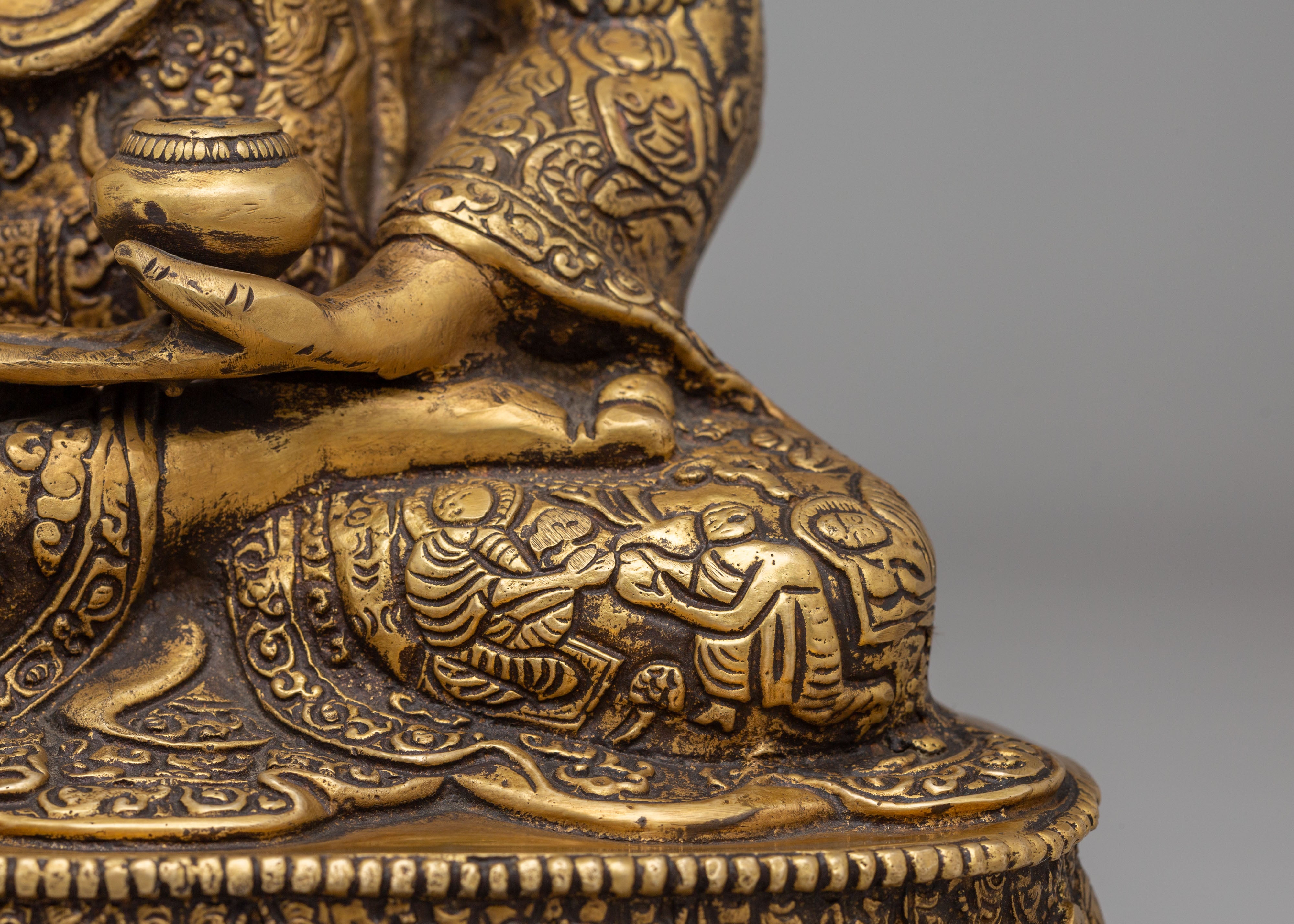Shakyamuni Buddha Enlightenment Figurine | Handcrafted Brass Statue for Meditation