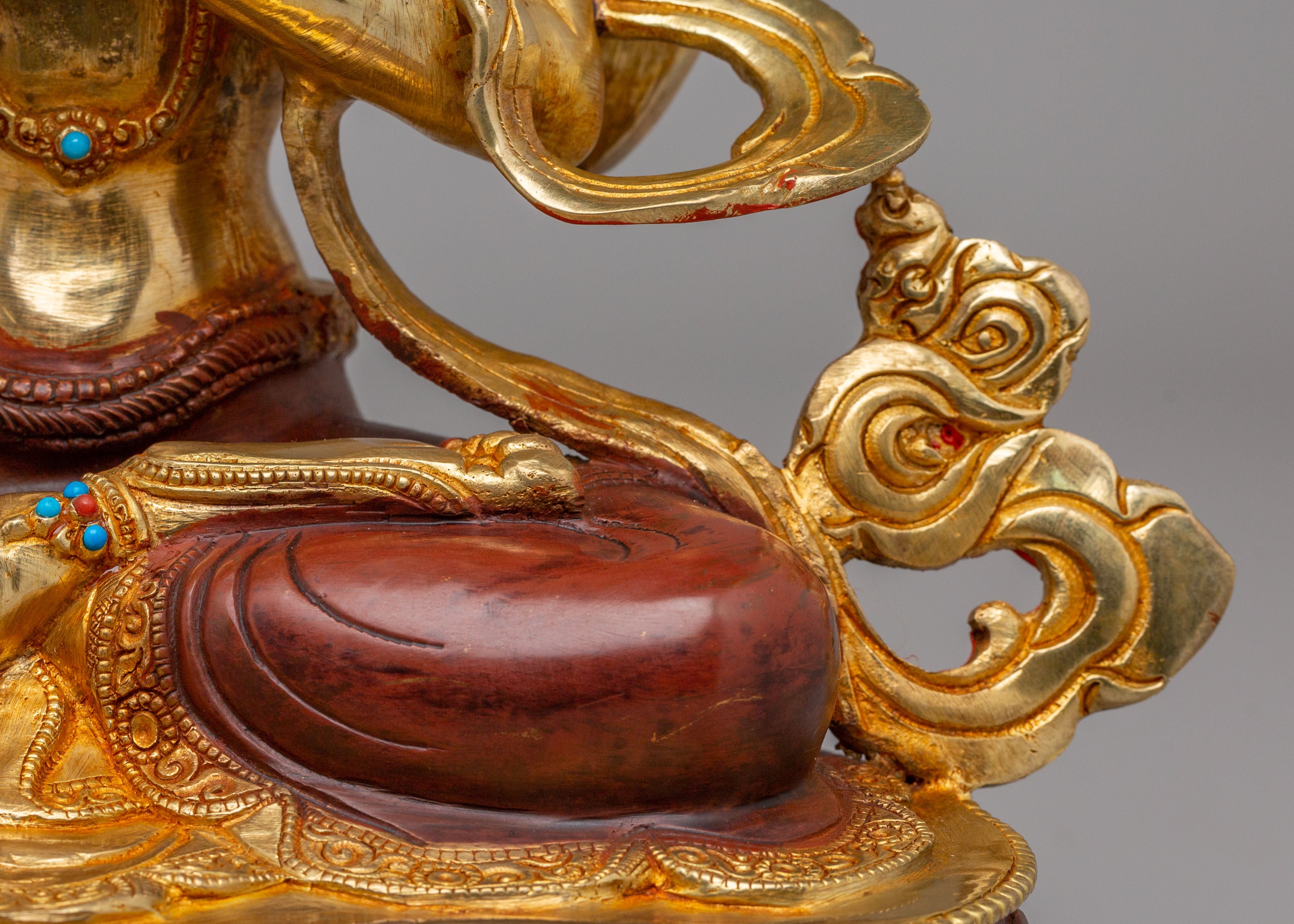 Traditional Chenrezig Statue | Tibetan Compassion Buddha Sculpture