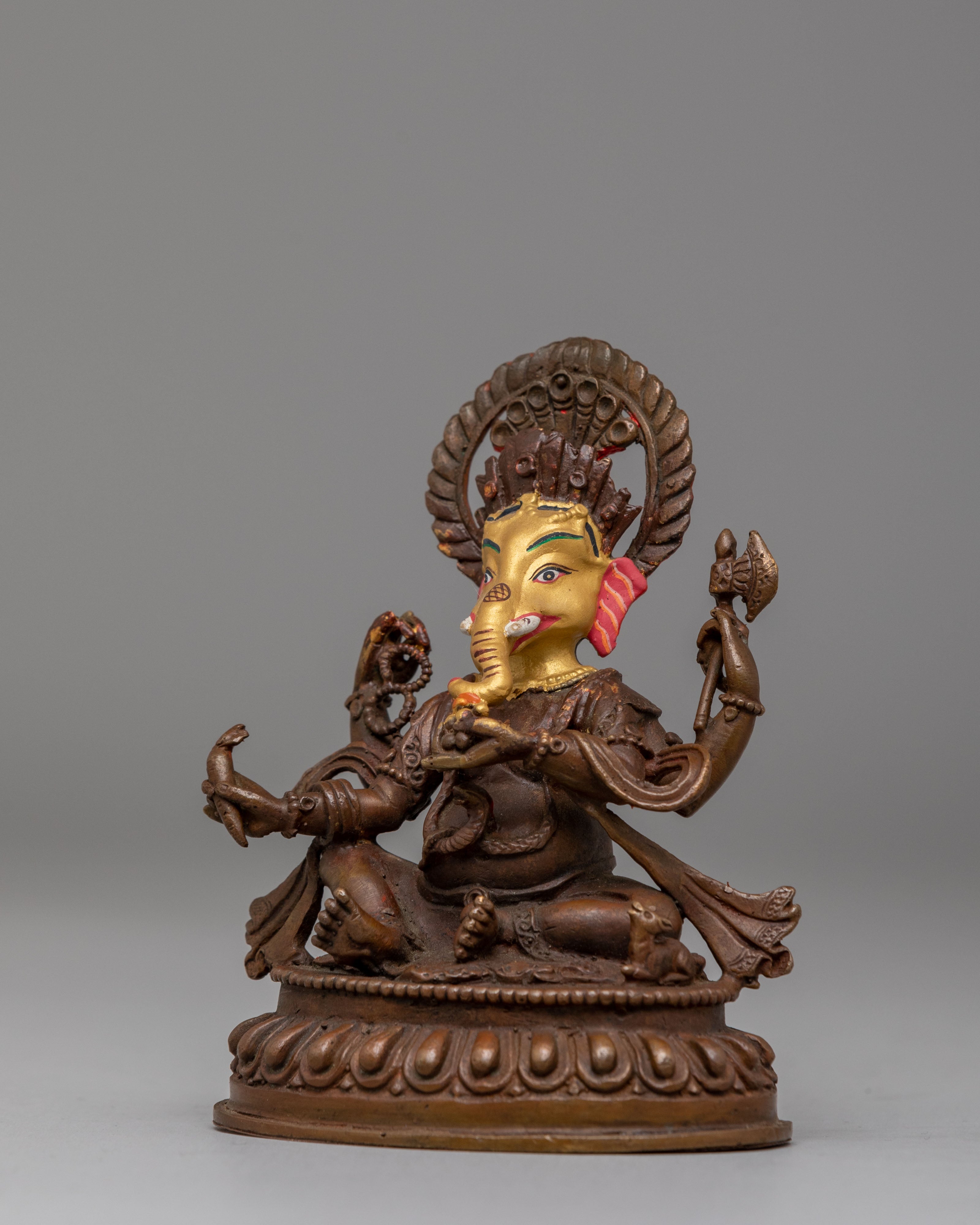 Machine Made Ganesh Altar Figure | A Symbol of Divine Grace and Prosperity