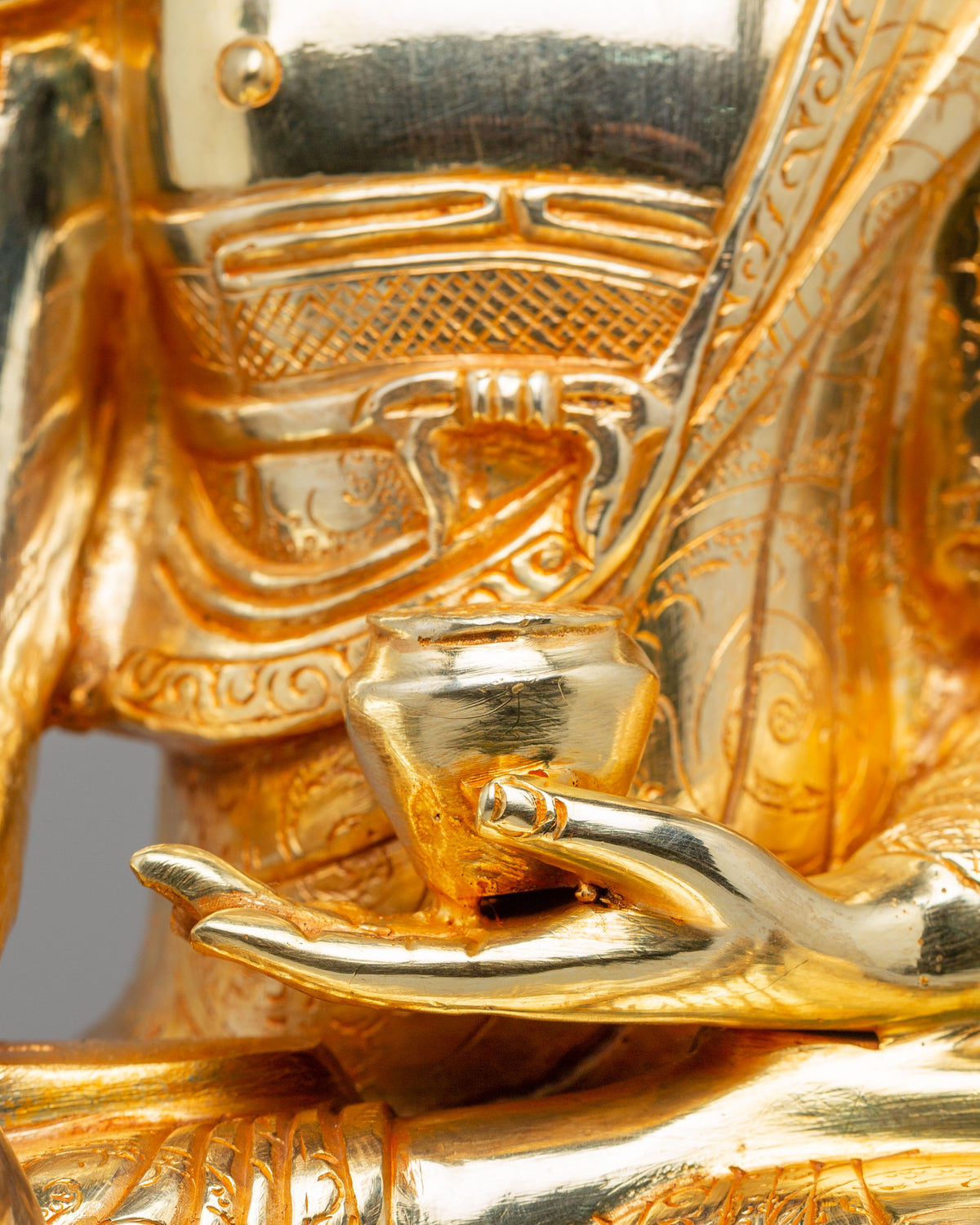 Earth Touching Shakyamuni Buddha Statue | 22K Gold Buddhist Sculpture