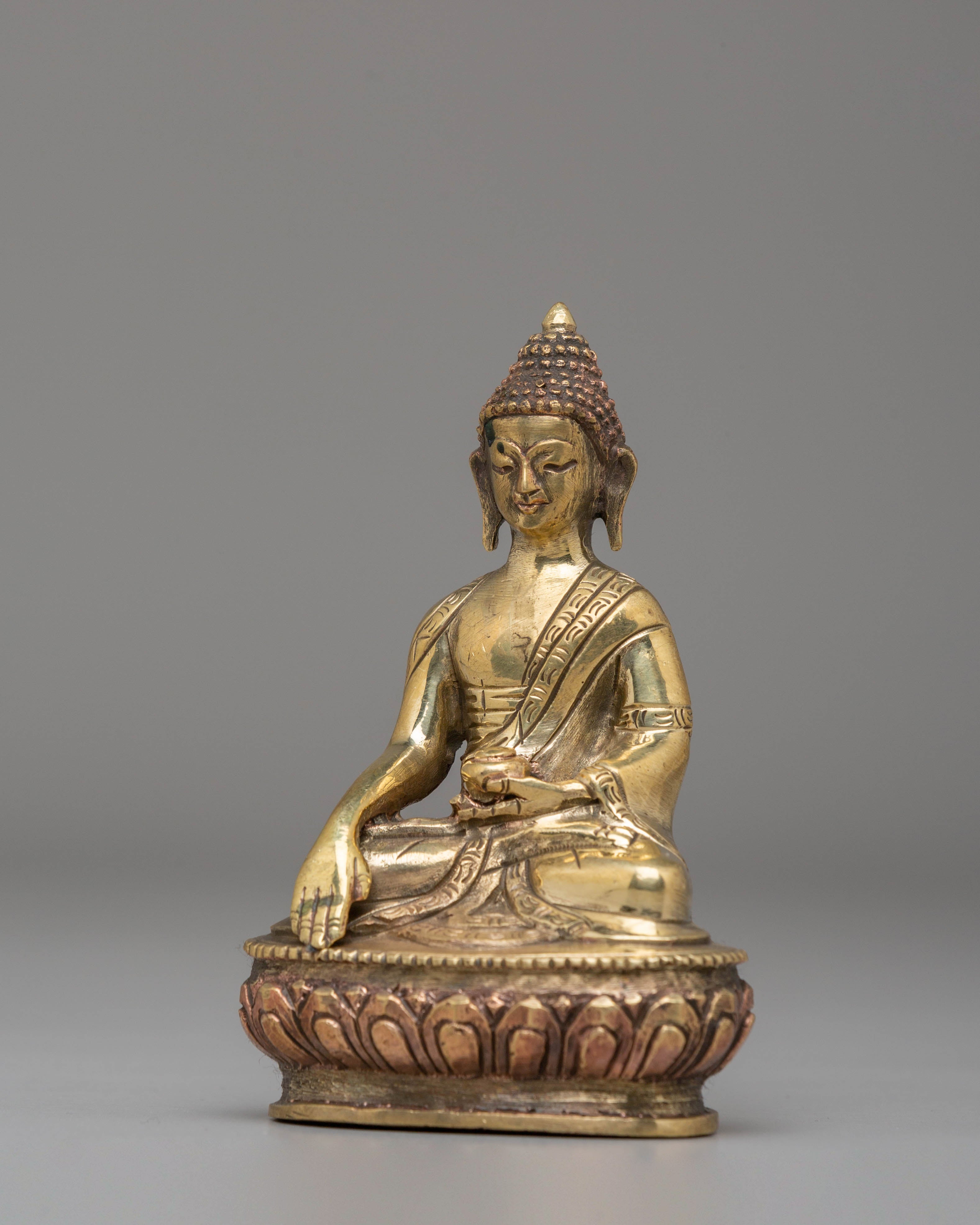 Shakyamuni Buddha Spiritual Statue | Traditional Tibetan Buddhist Artwork