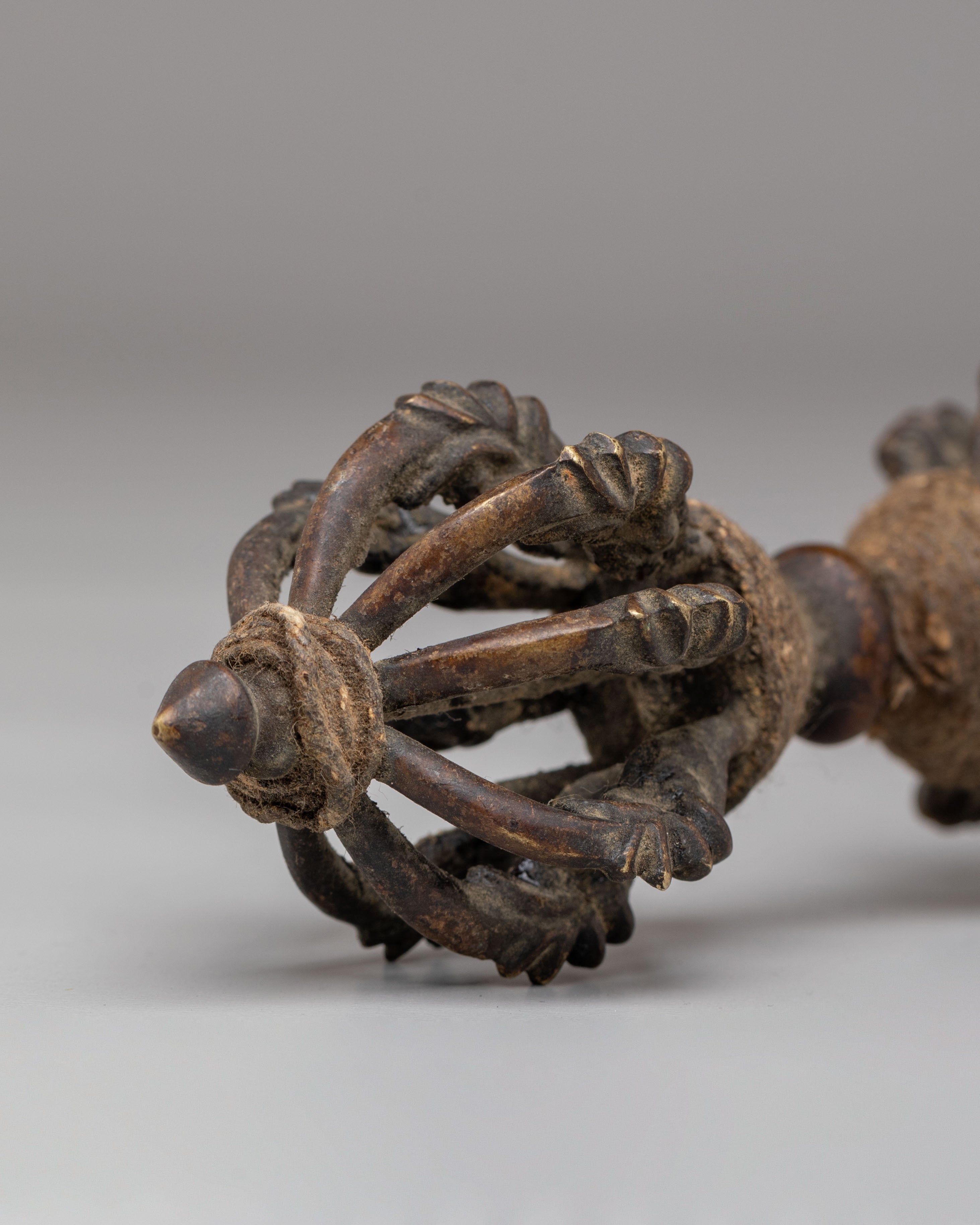 Spiritual Tibetan Vajra Symbol | Buddhist Dorje for Meditation