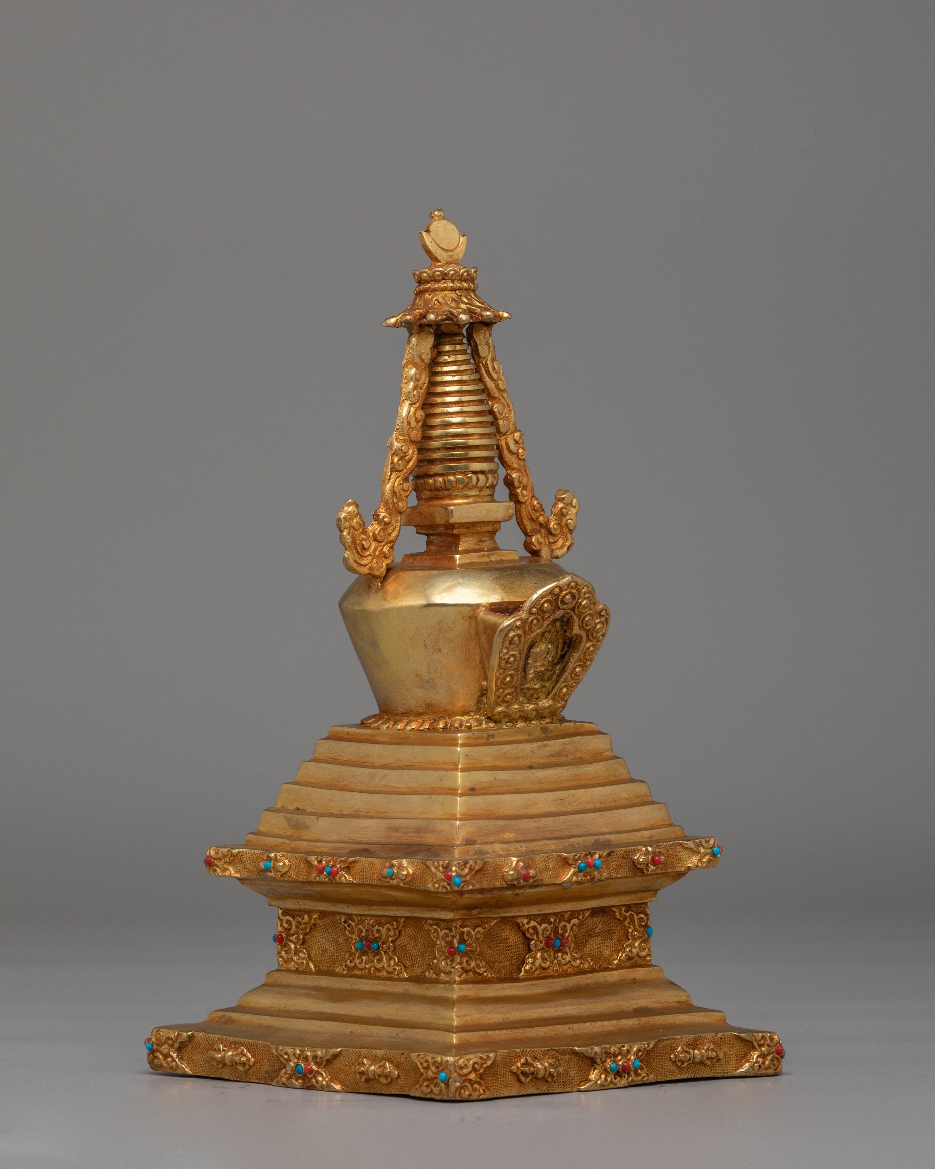 Traditional Altar Enlightenment Stupa | Buddhist Sculpture for Meditation