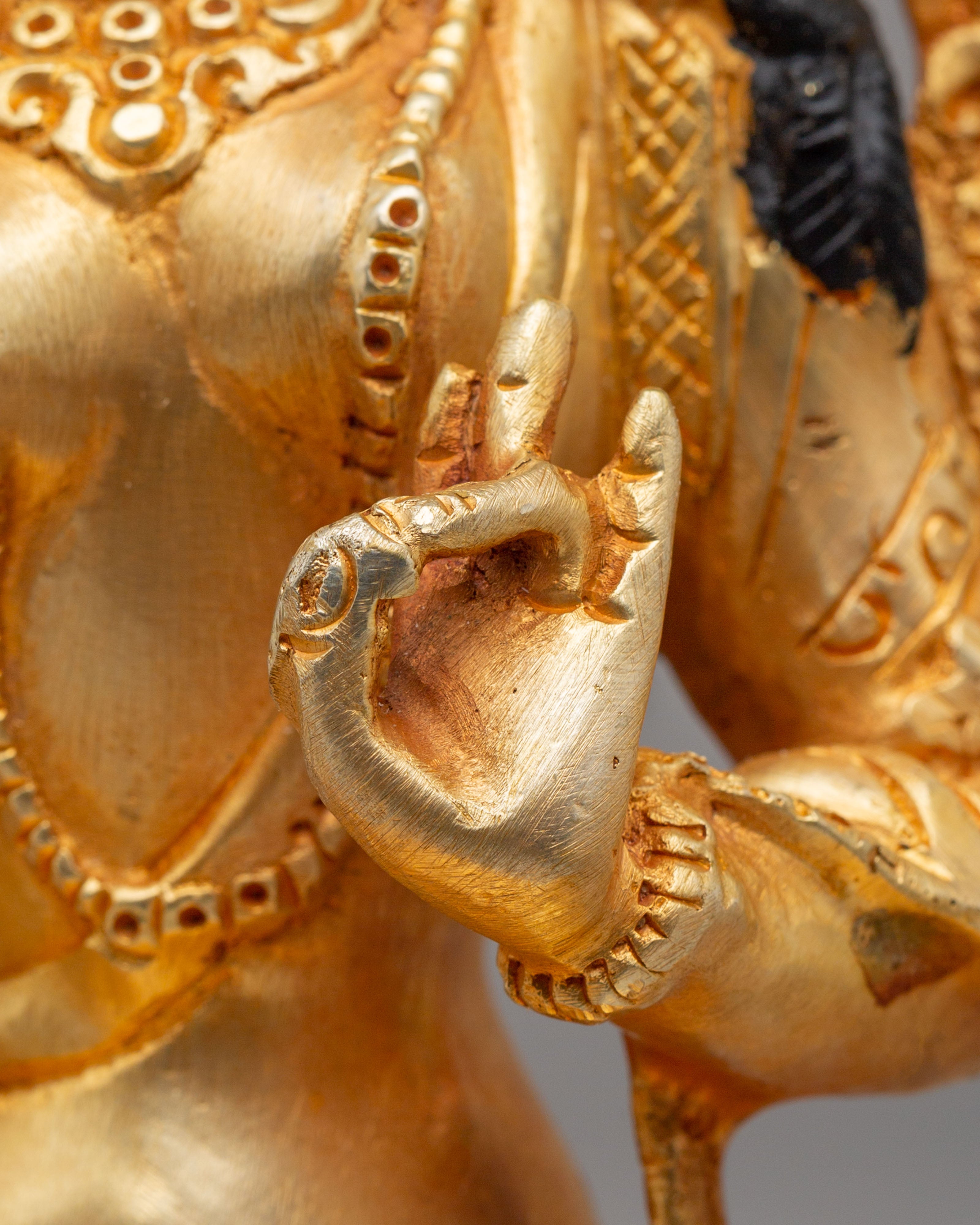 Shyama Tara Deity Statue | Traditional Himalayan Artwork