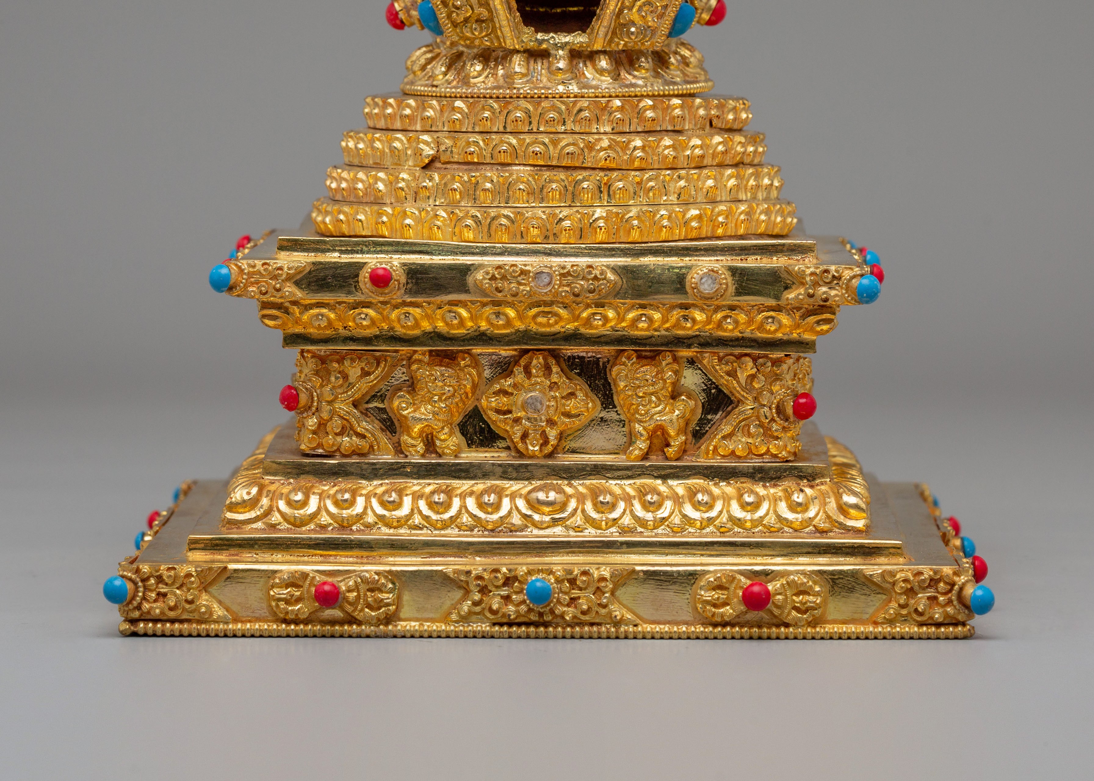 Gold Plated Altar Namgyalma Stupa | Handcrafted Tibetan Buddhist Stupa