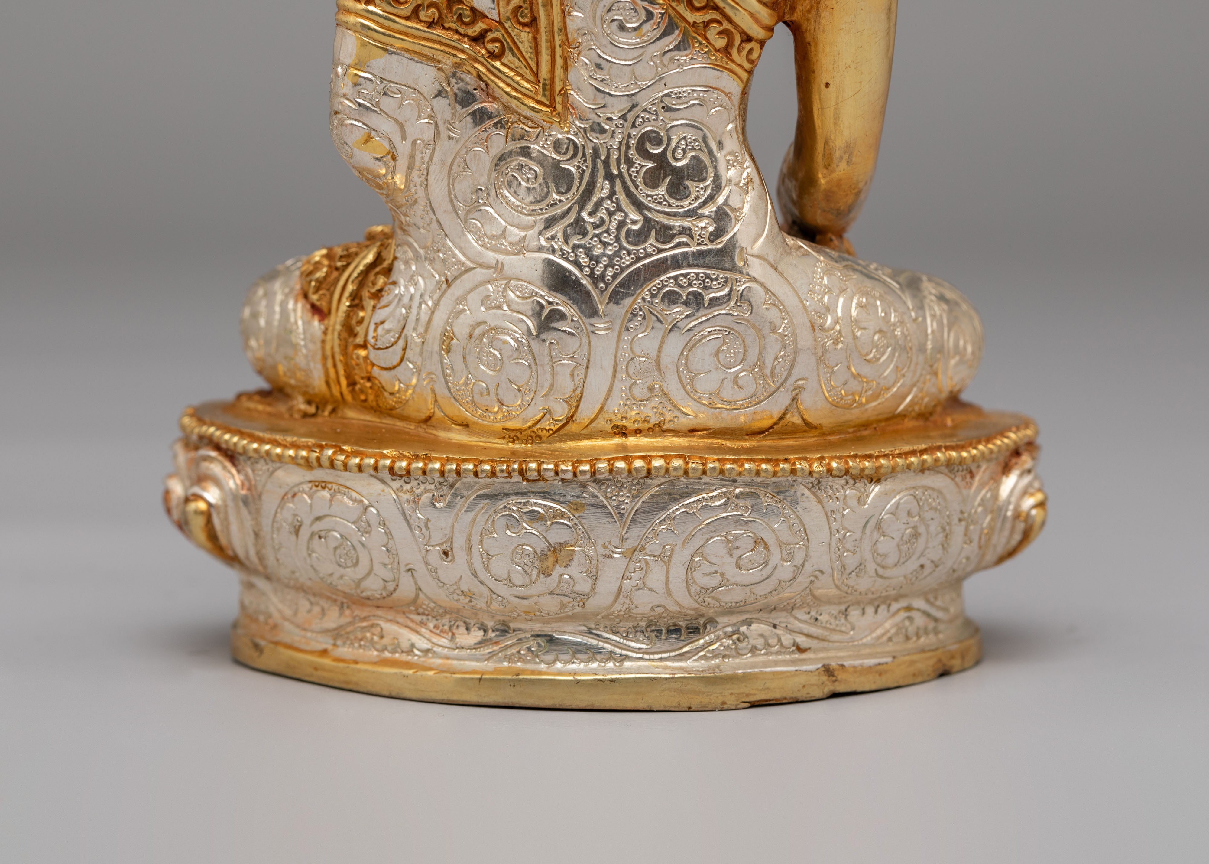 Sacred Shakyamuni Buddha Shrine Statue | A Sacred Symbol of Peace and Enlightenment