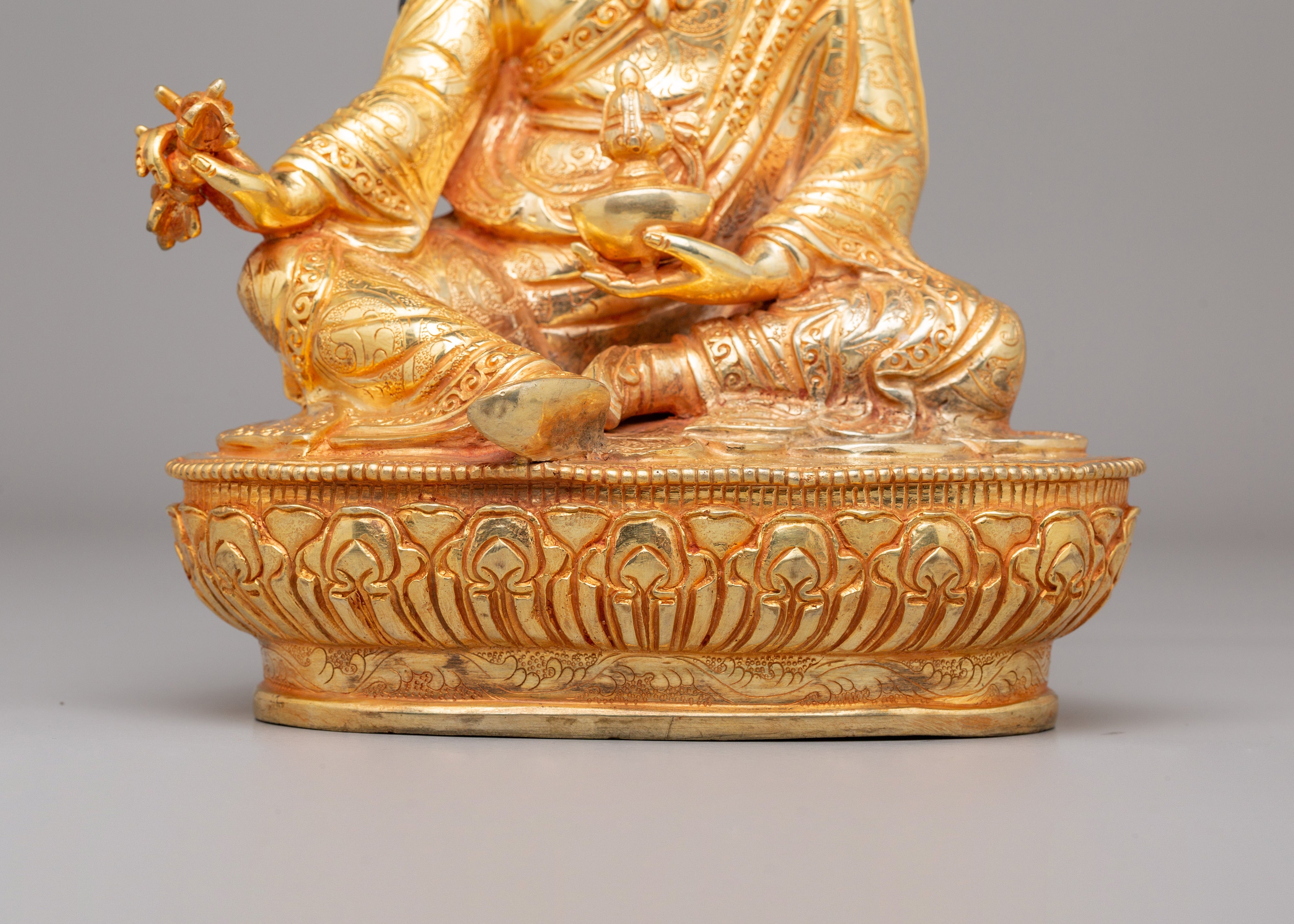 Golden Guru Rinpoche Statue | Traditional Artwork