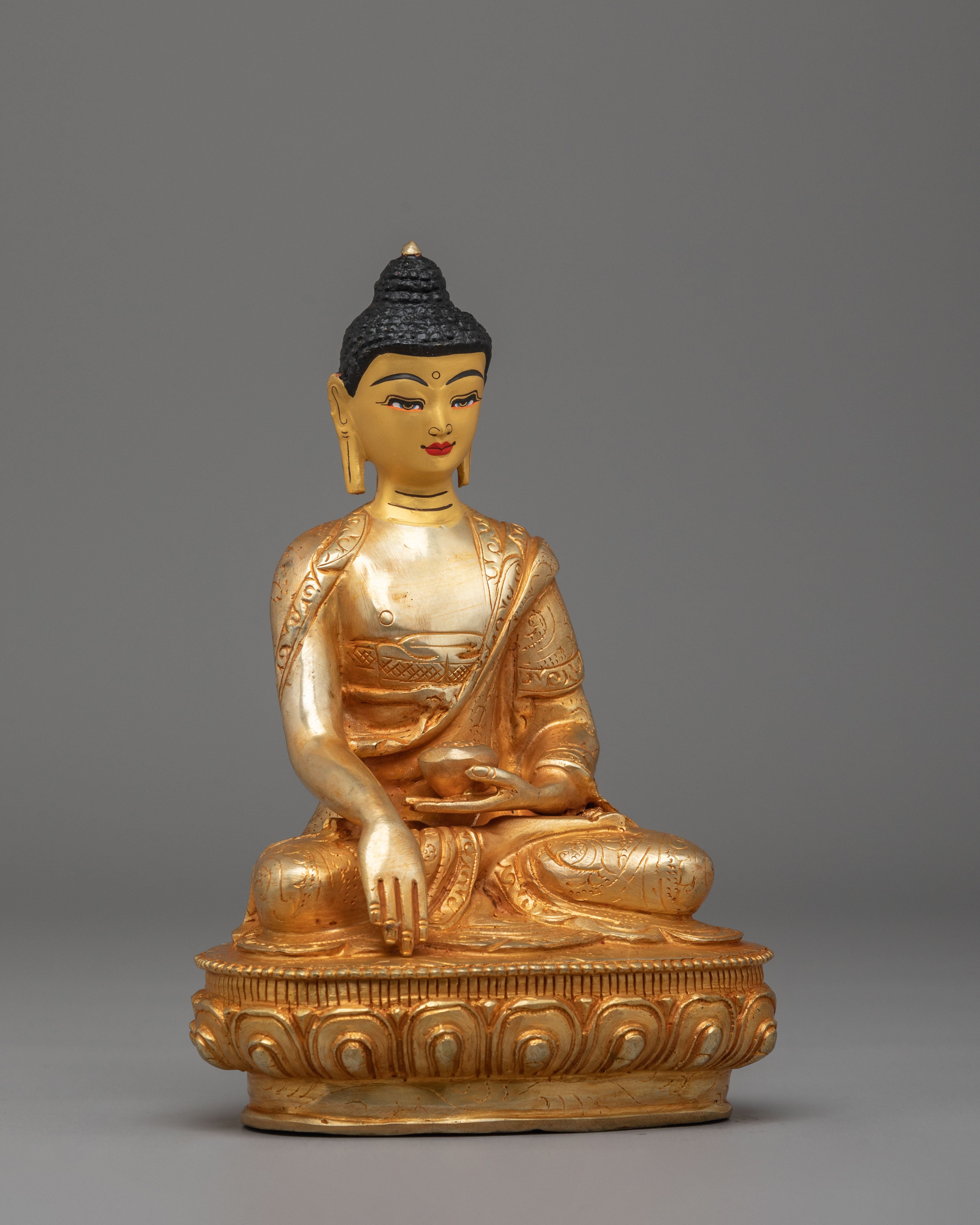 Sacred Shakyamuni Buddha Figure | A Symbol of Peace and Enlightenment
