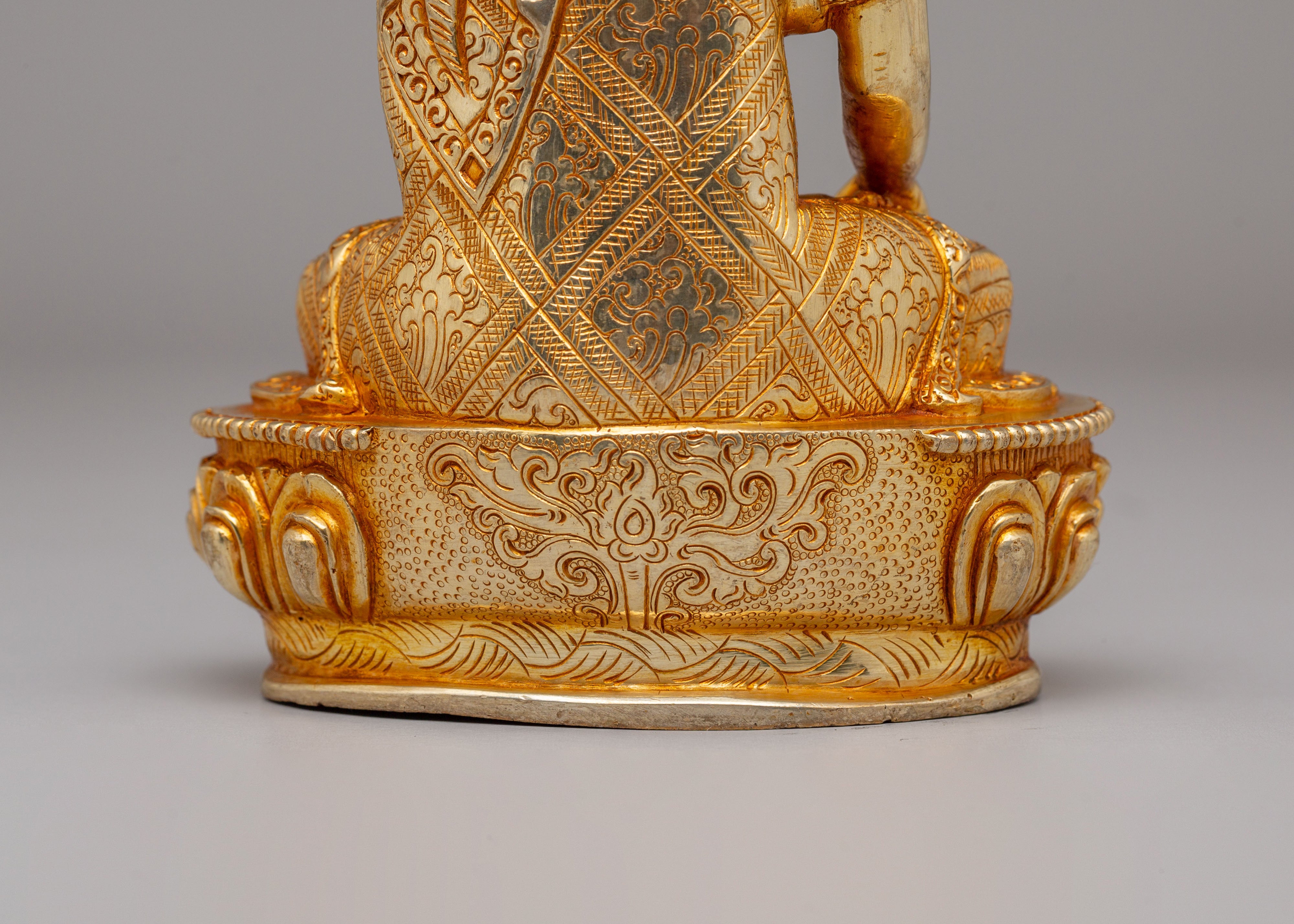 Shakyamuni Buddha Divine Figurine | Spiritual Home Decor