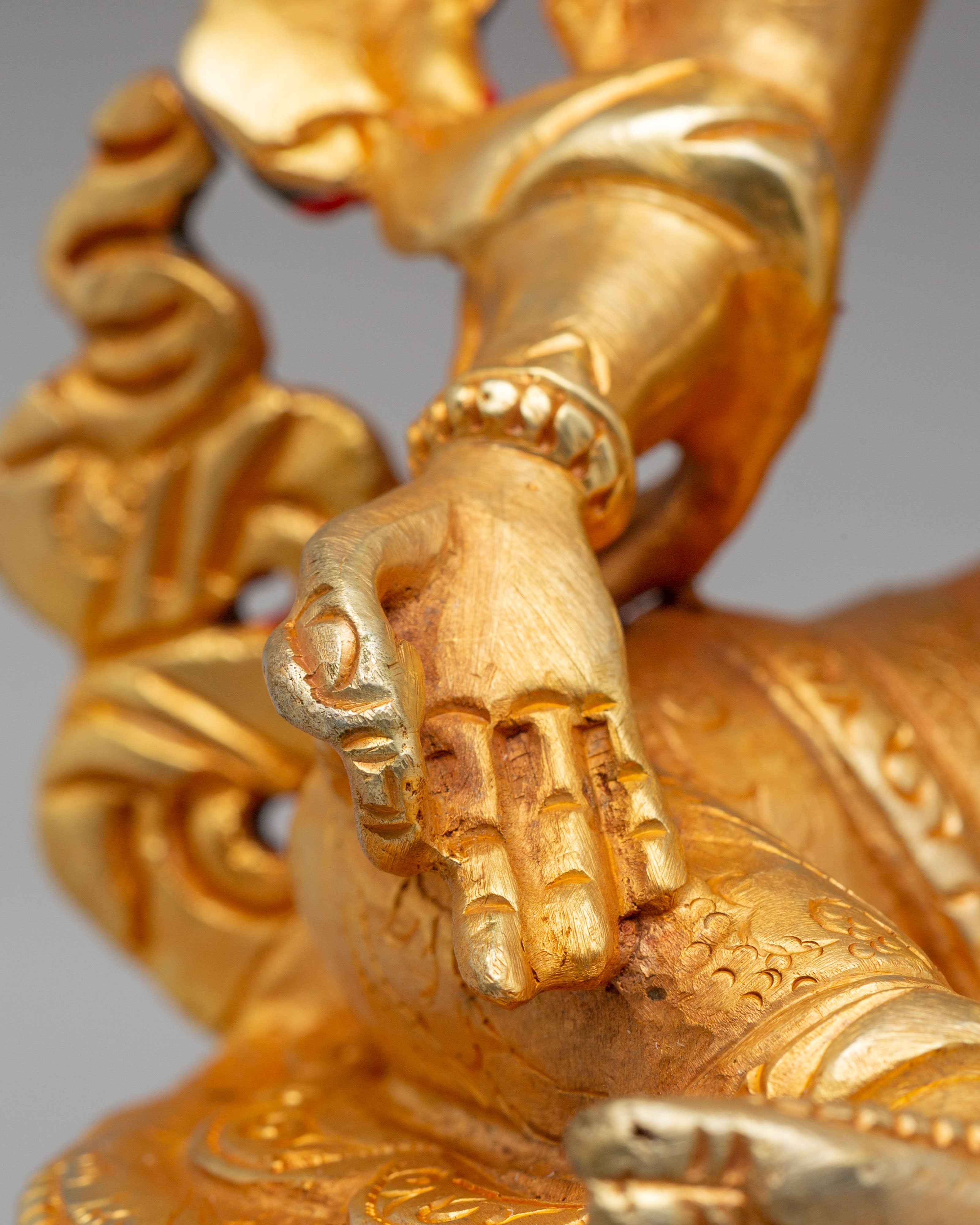 Shyama Tara Deity Statue | Traditional Himalayan Artwork