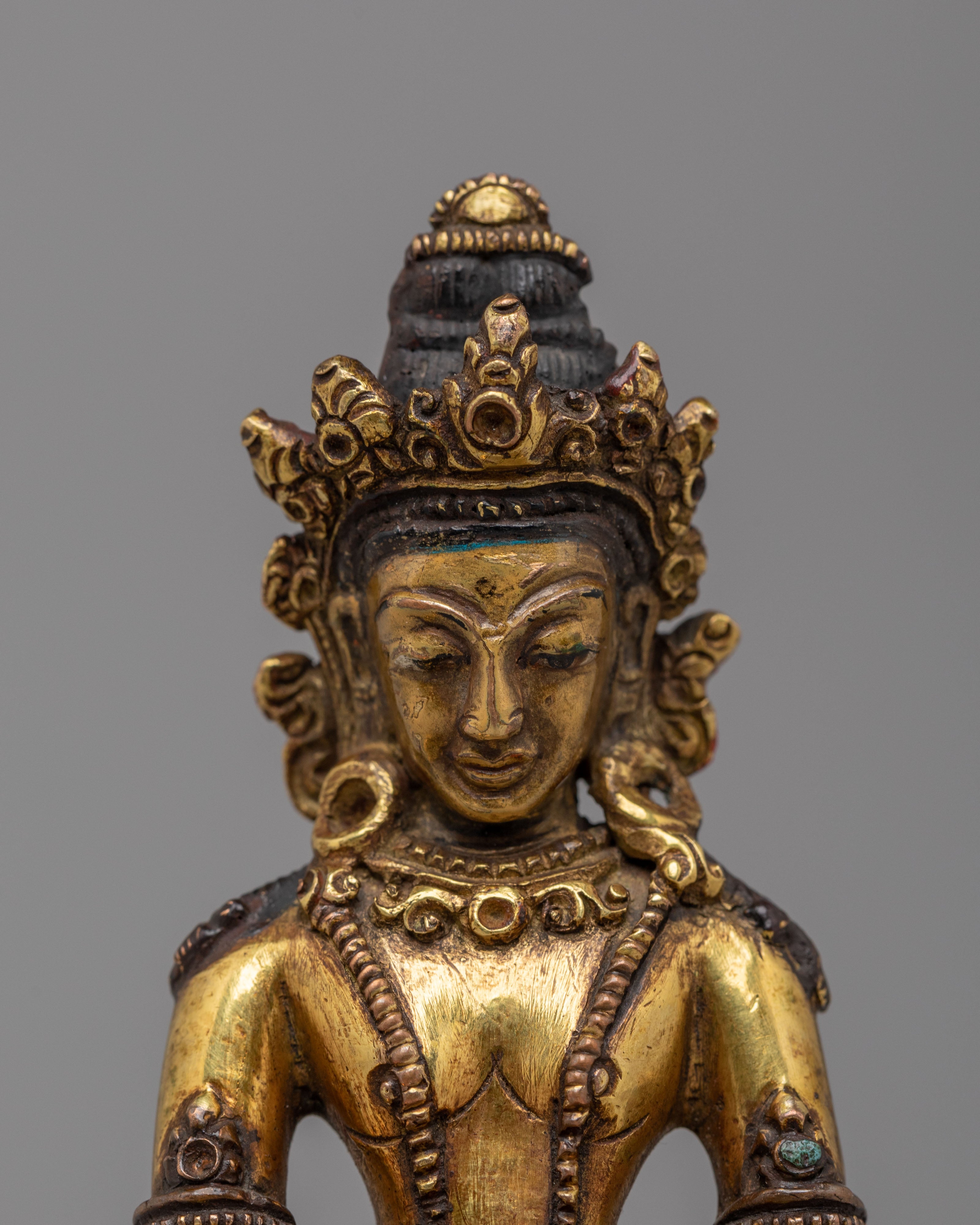 Crown Shakyamuni Buddha on Throne Statue | Symbol of Serenity and Wisdom