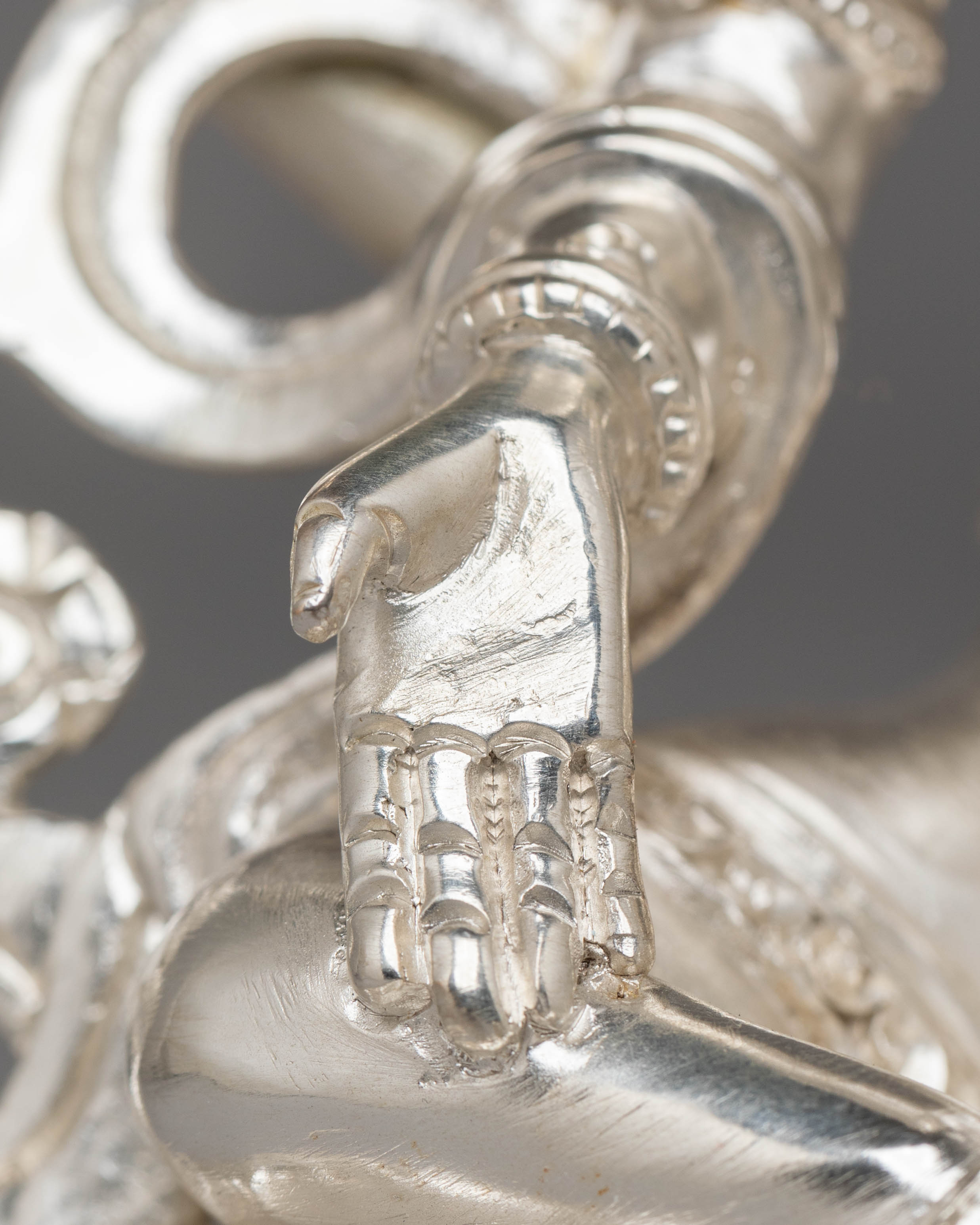Handcrafted Silver Hindu Deity Laxmi | The Goddess of Wealth
