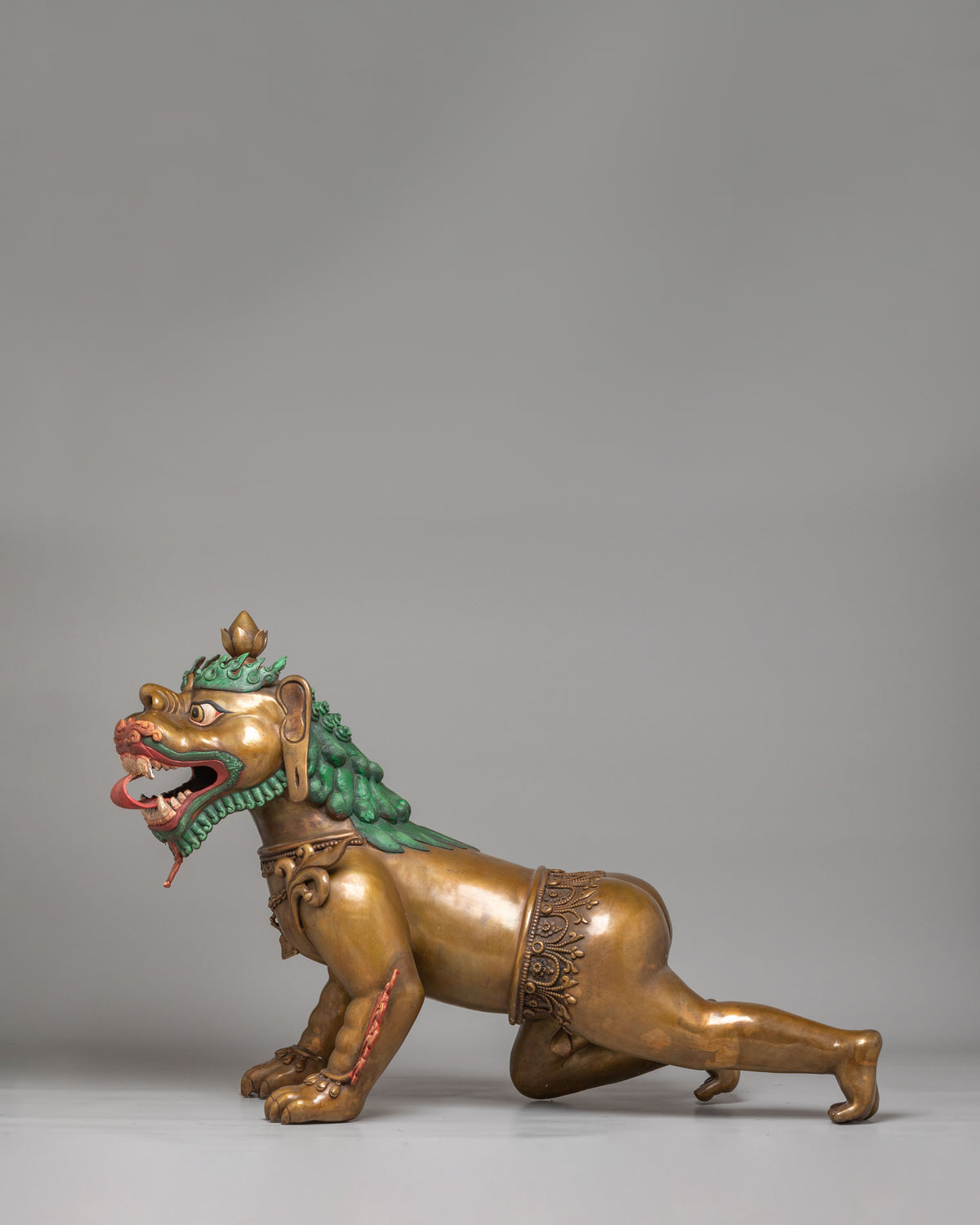 Protective Guardian Lion Statue Set | Symbol of Strength and Power