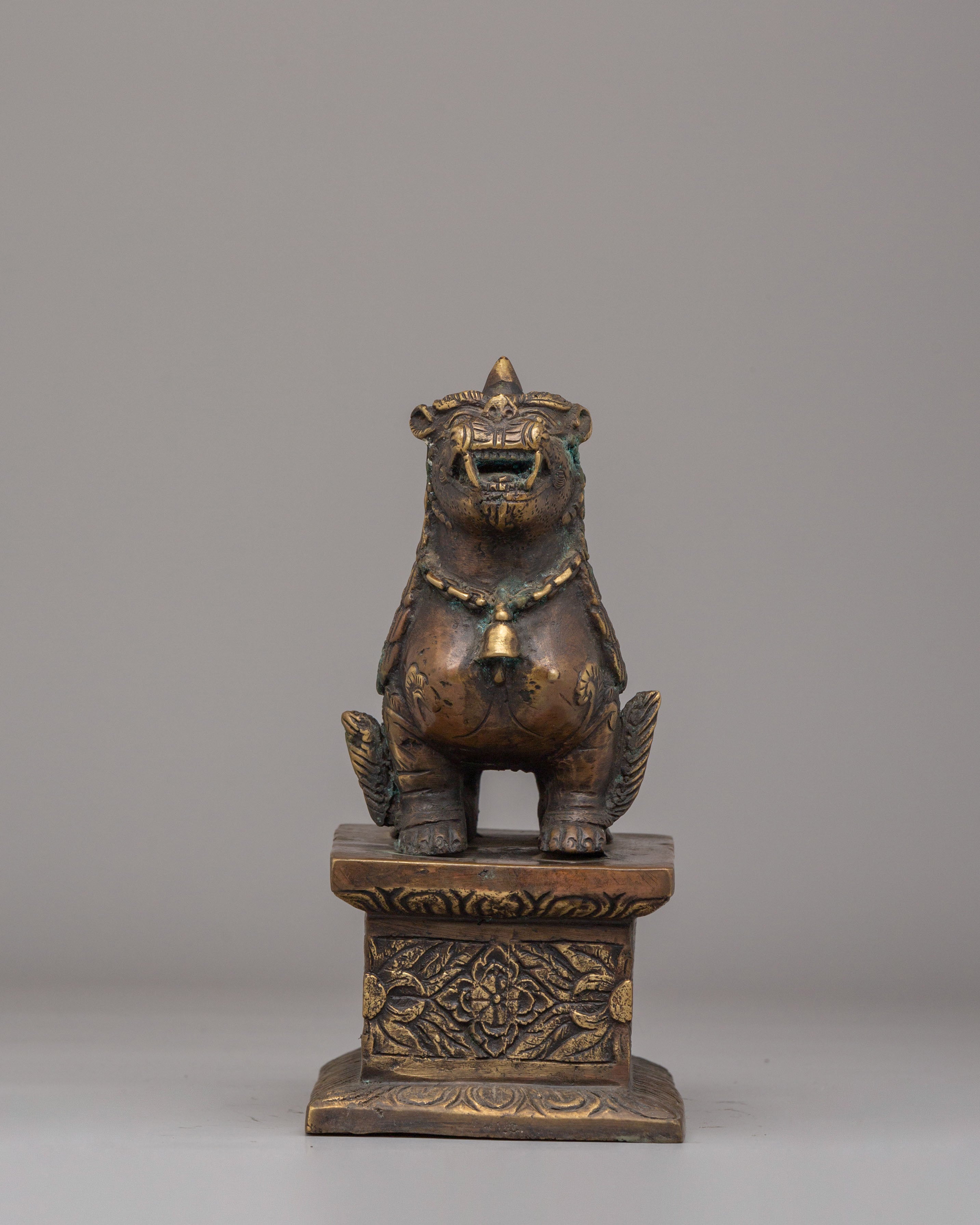 Buddhist Guardian Lion Sculpture Set | Symbol of Protection & Strength