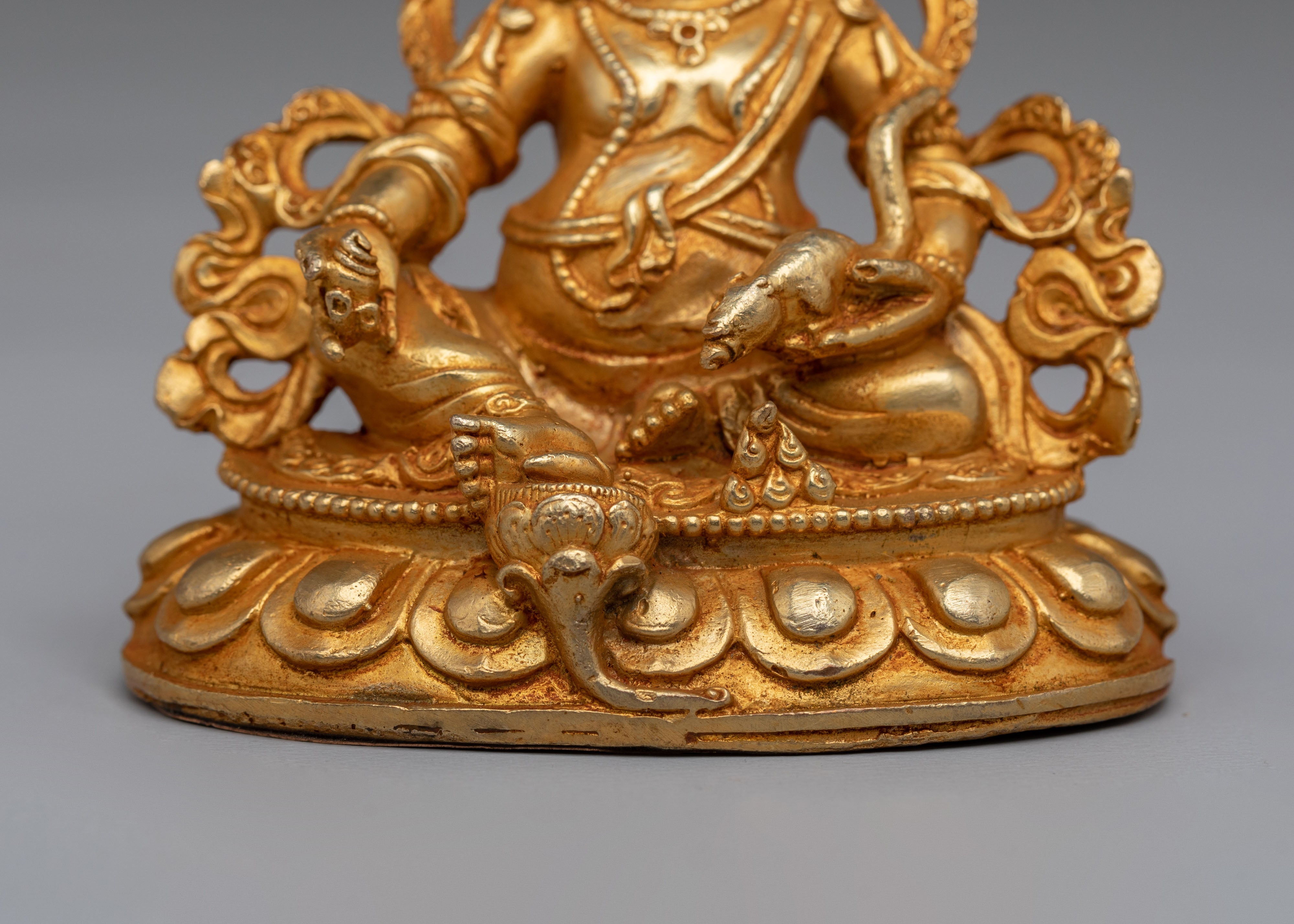 Sacred Dzambhala Wealth Deity Statue | Tibetan Buddhist Figurine