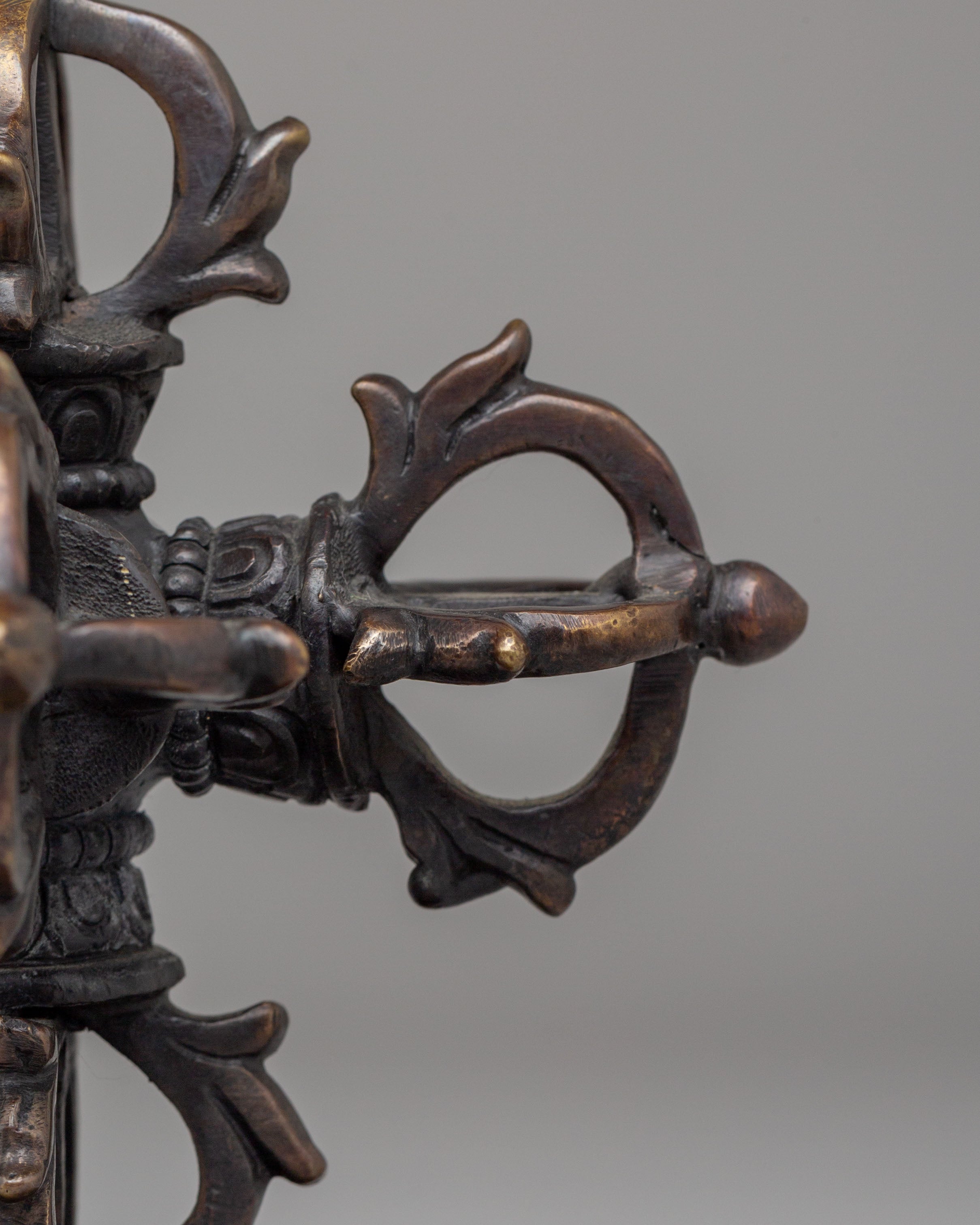 Vishwo Vajra - Symbol of Wisdom and Compassion