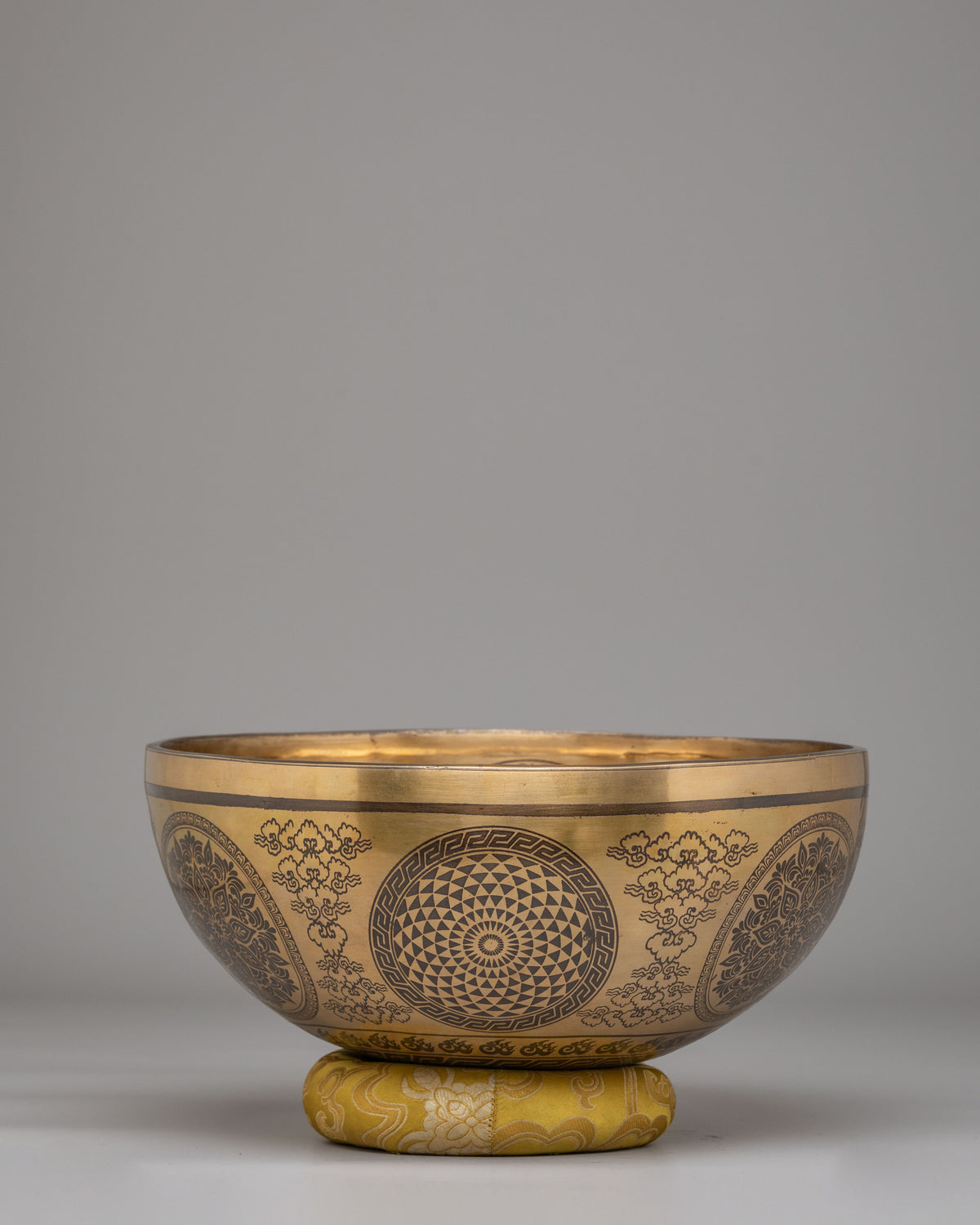 Handcrafted Meditation Singing Bowl | Tibetan Bowl for Chakra Healing
