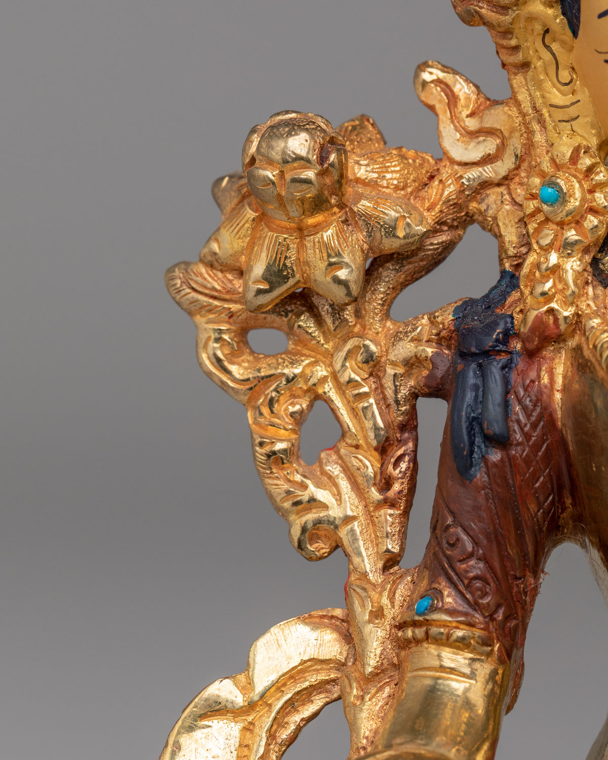 Buddhist White Tara Deity Statue | Traditional Artwork
