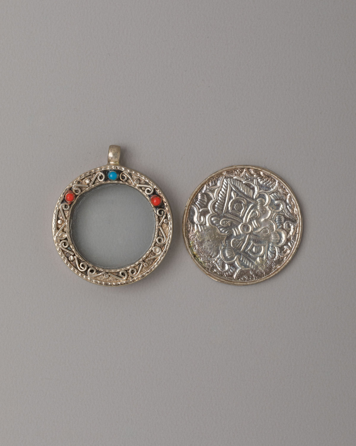 Spiritual Vajra Locket | Vajra Symbol Pendant