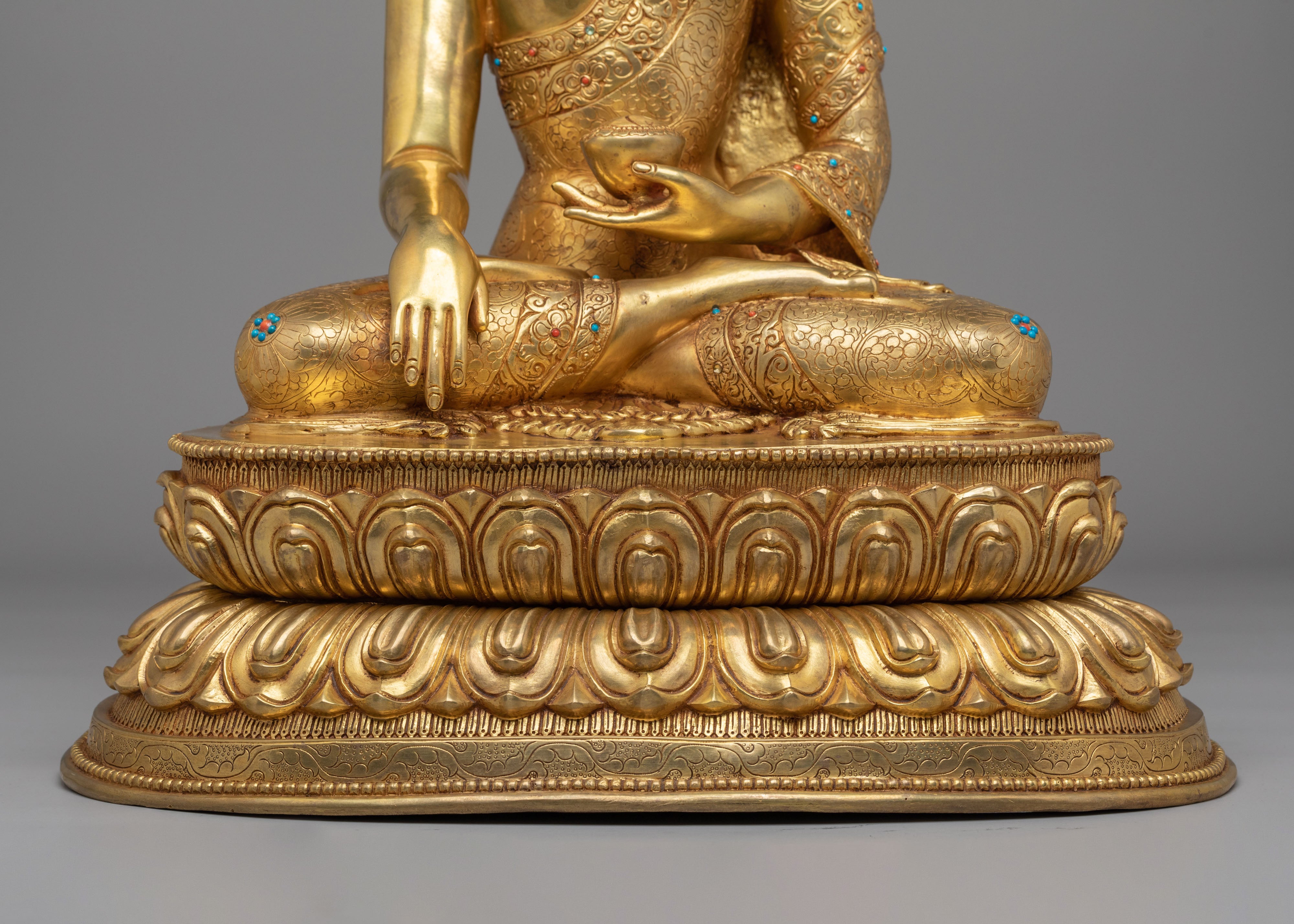 Shakyamuni Buddha Enlightenment Sculpture | Symbol of Inner Peace