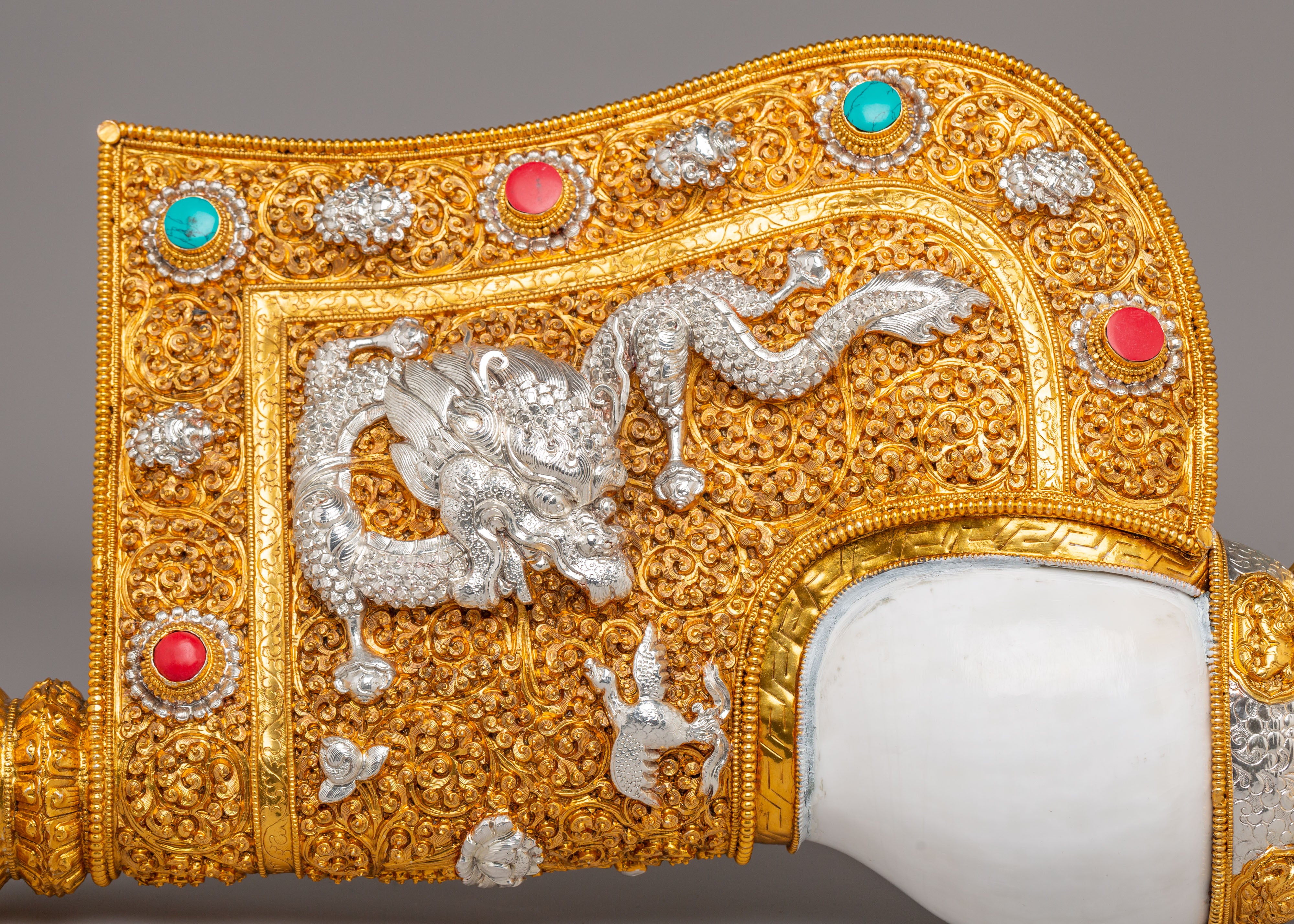 Tibetan Dragon Conch Shell For Prayer | Handcrafted Ritual Artifact