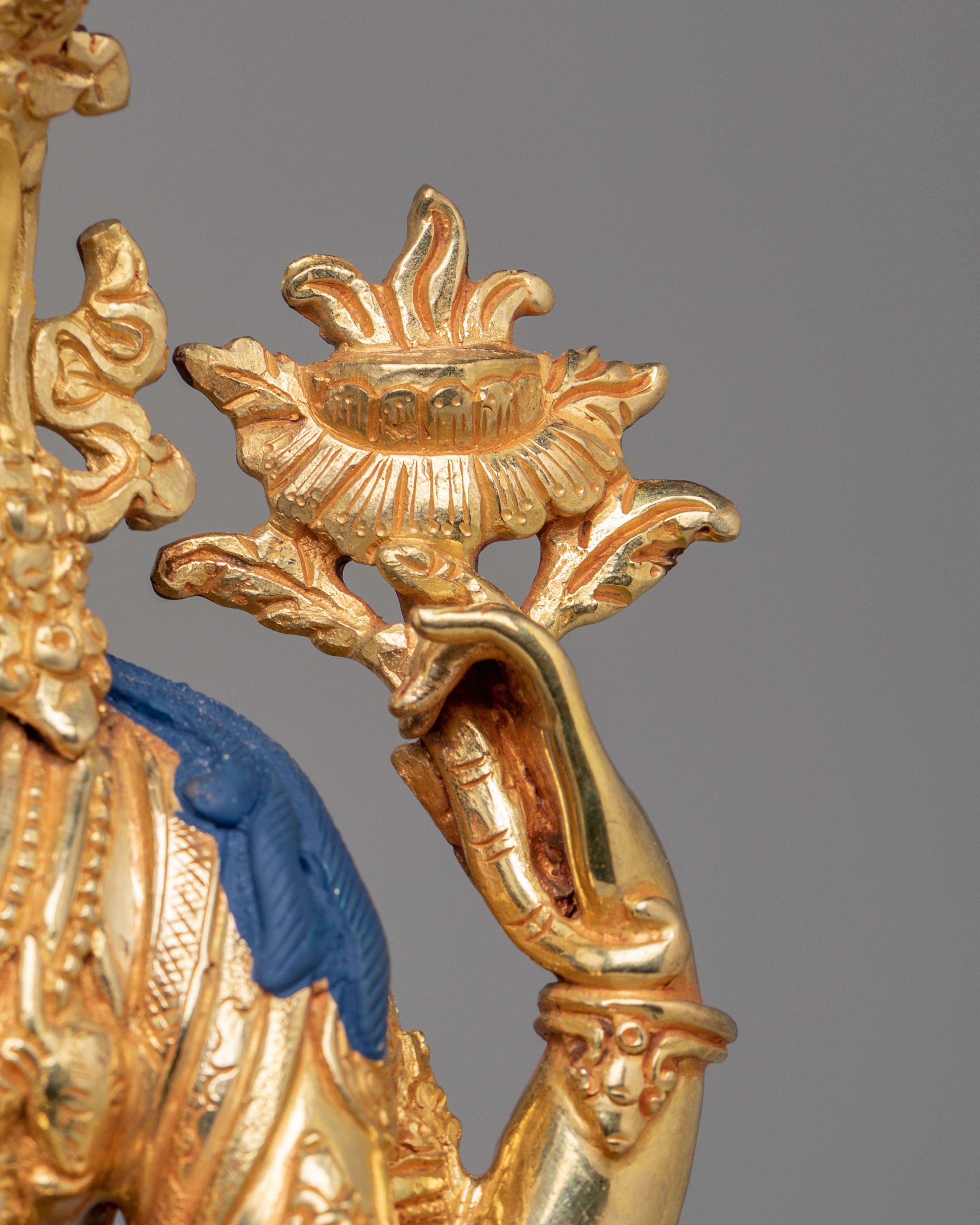Himalayan Chenrezig Figurine | Traditional Tibetan Avalokiteshvara Statue