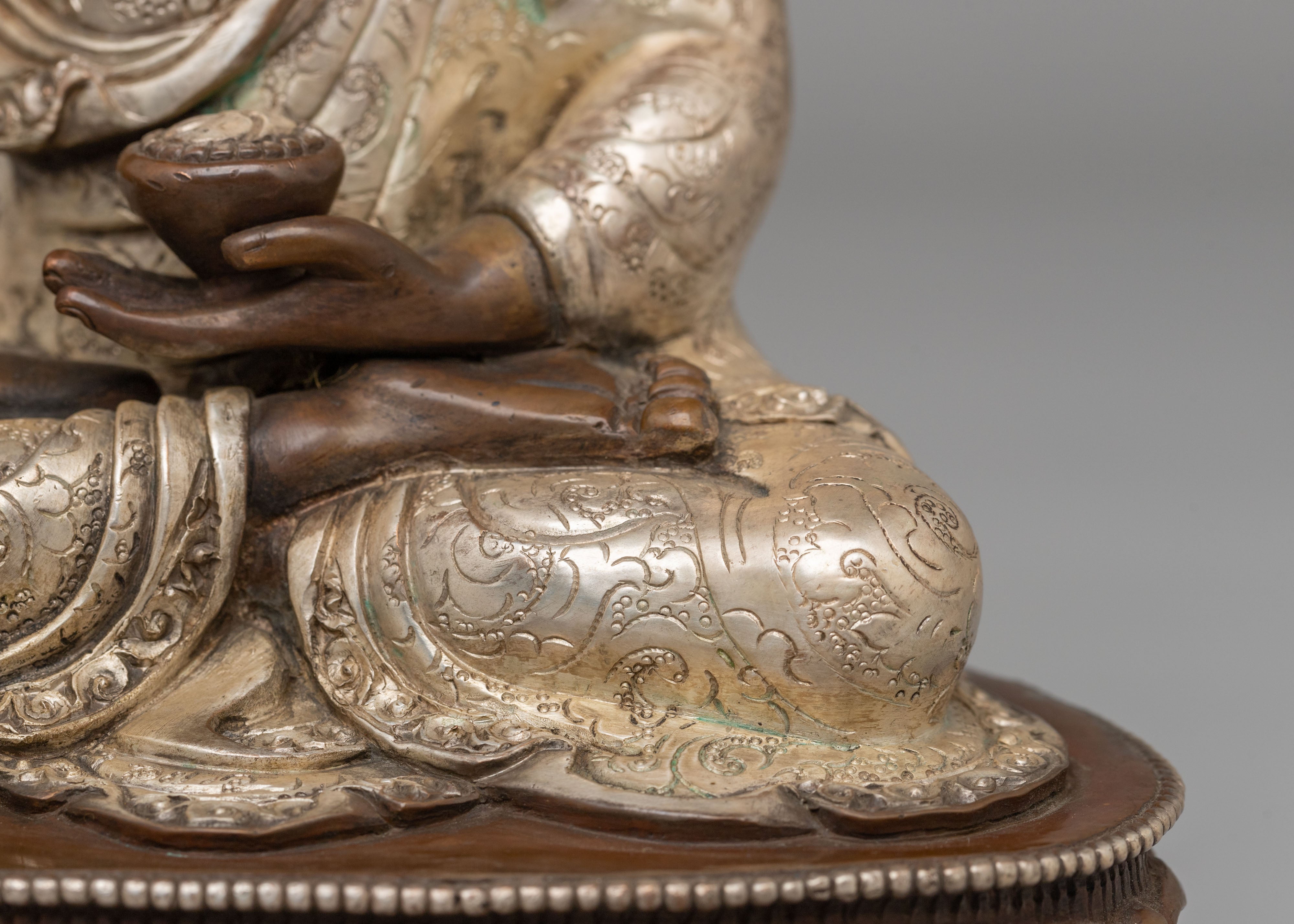 Buddha Shakyamuni Enlightenment Statue | Symbol of Inner Peace and Spiritual Awakening