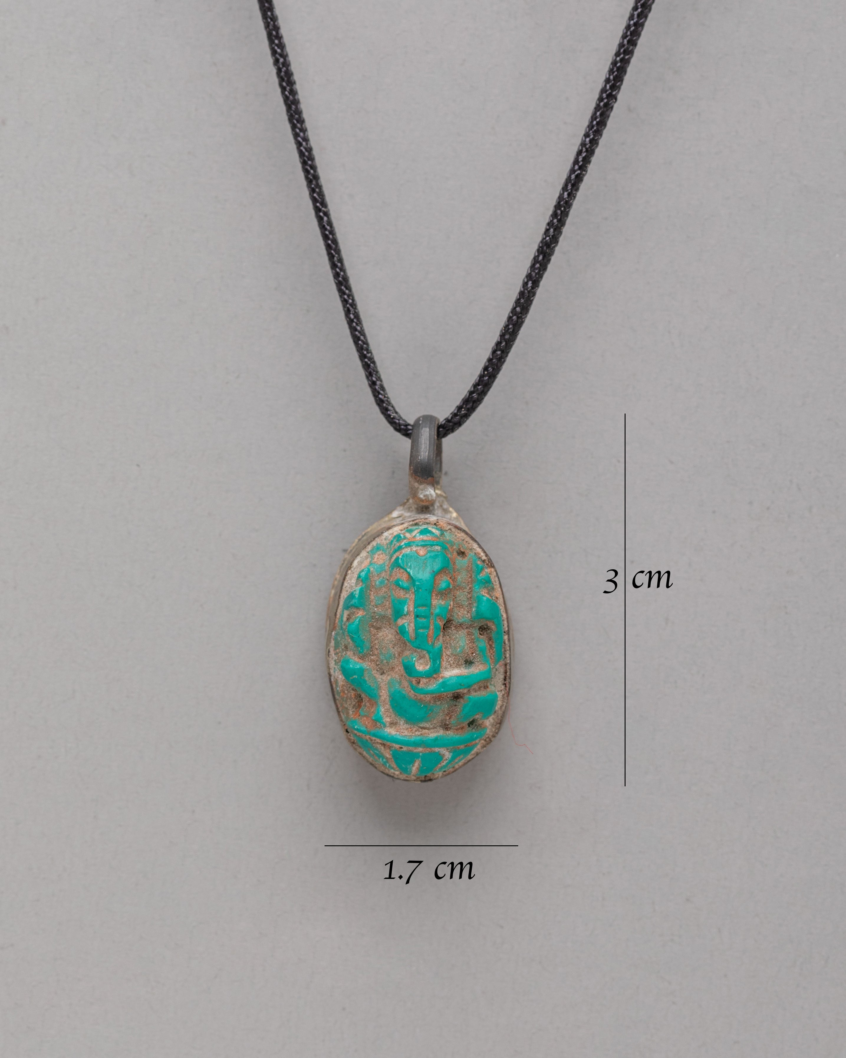 Spiritual Prayer Locket | Carved Sacred Deity Amulet