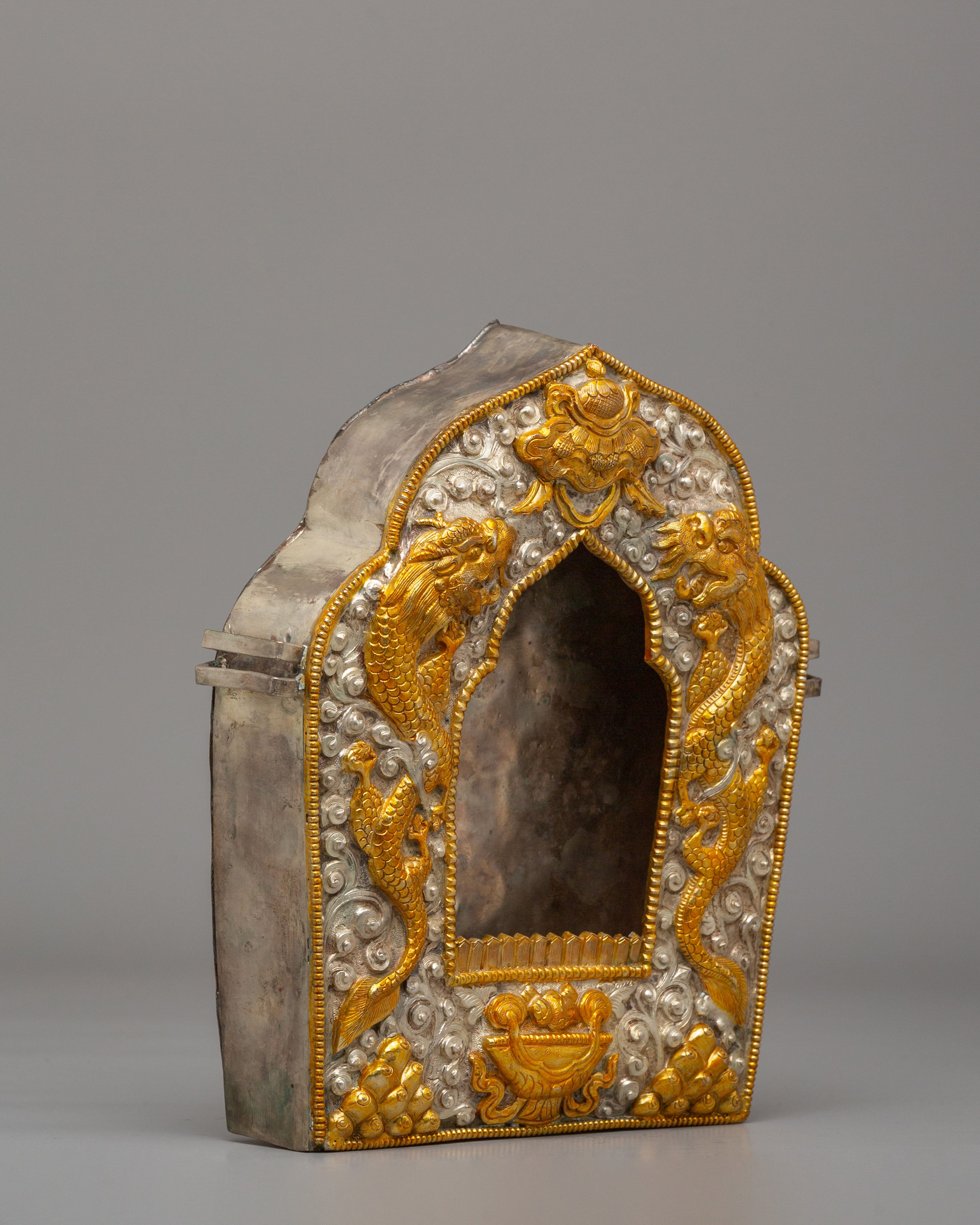 Himalayan Spiritual Ghau Box | Ritual Offering Box for Meditation