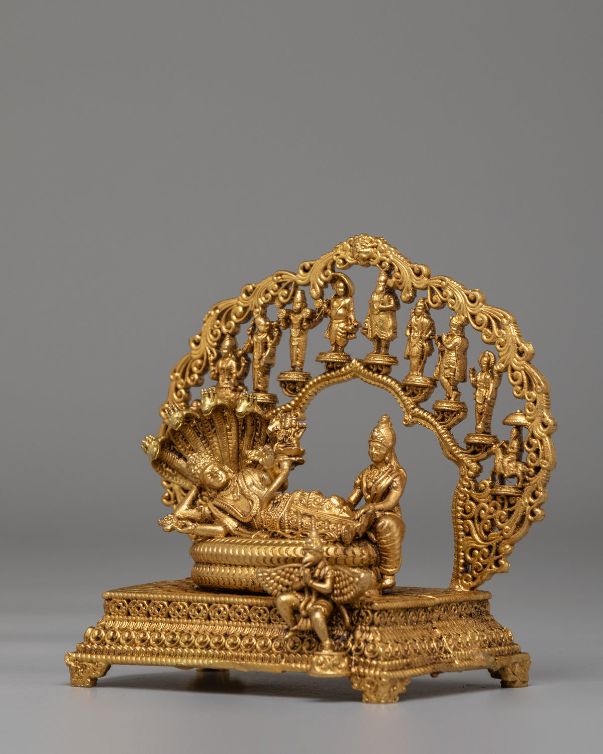 Traditional Bishnu Statue | Handcrafted Himalayan Artwork