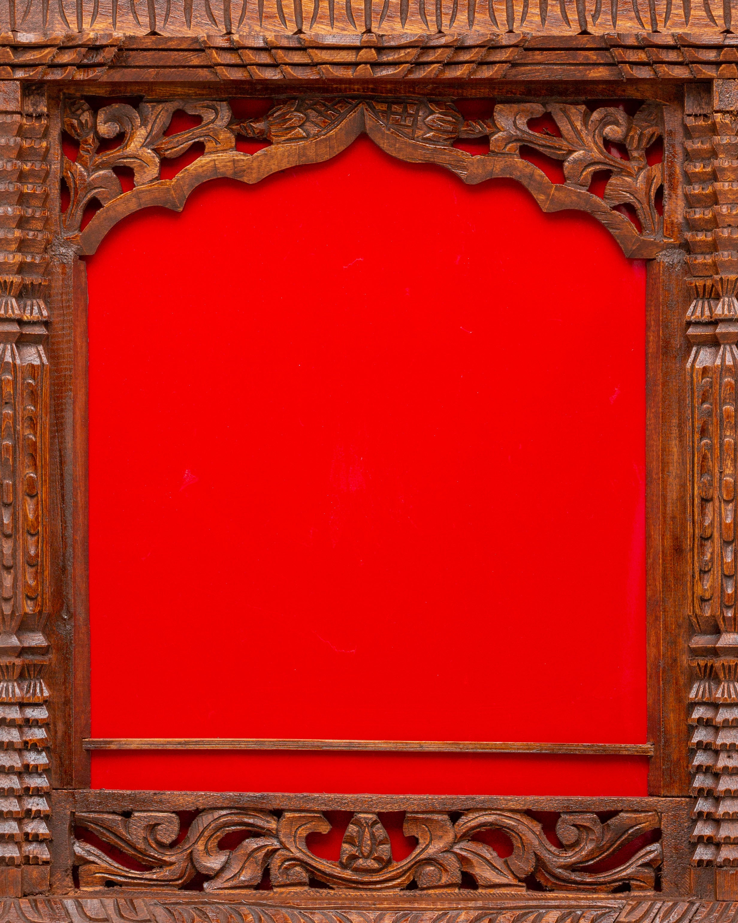 Traditional Photo Frame | Elegant Wooden Frame for Home Decor