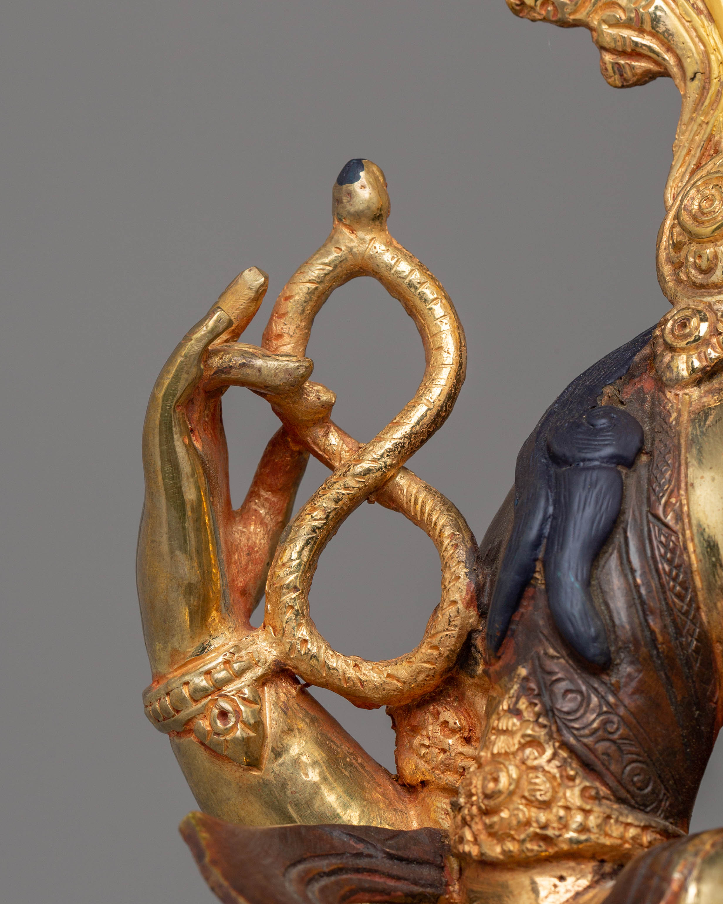 Chenrezig Meditation Statue | 24K Gold Gilded Avalokiteshvara Buddhist Sculpture
