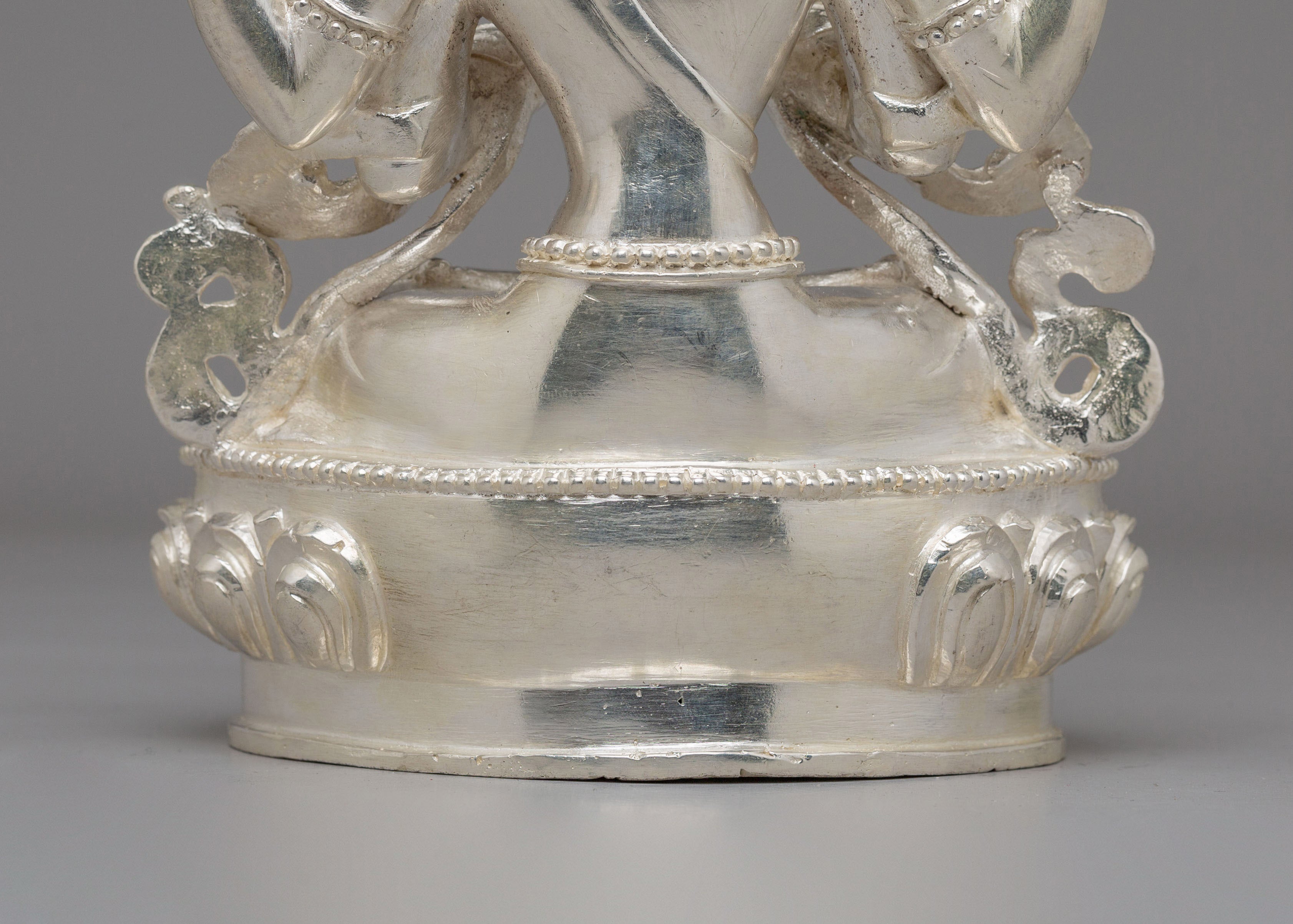 Sacred Himalayan Chenrezig Bodhisattva Statue | Symbol of Compassion